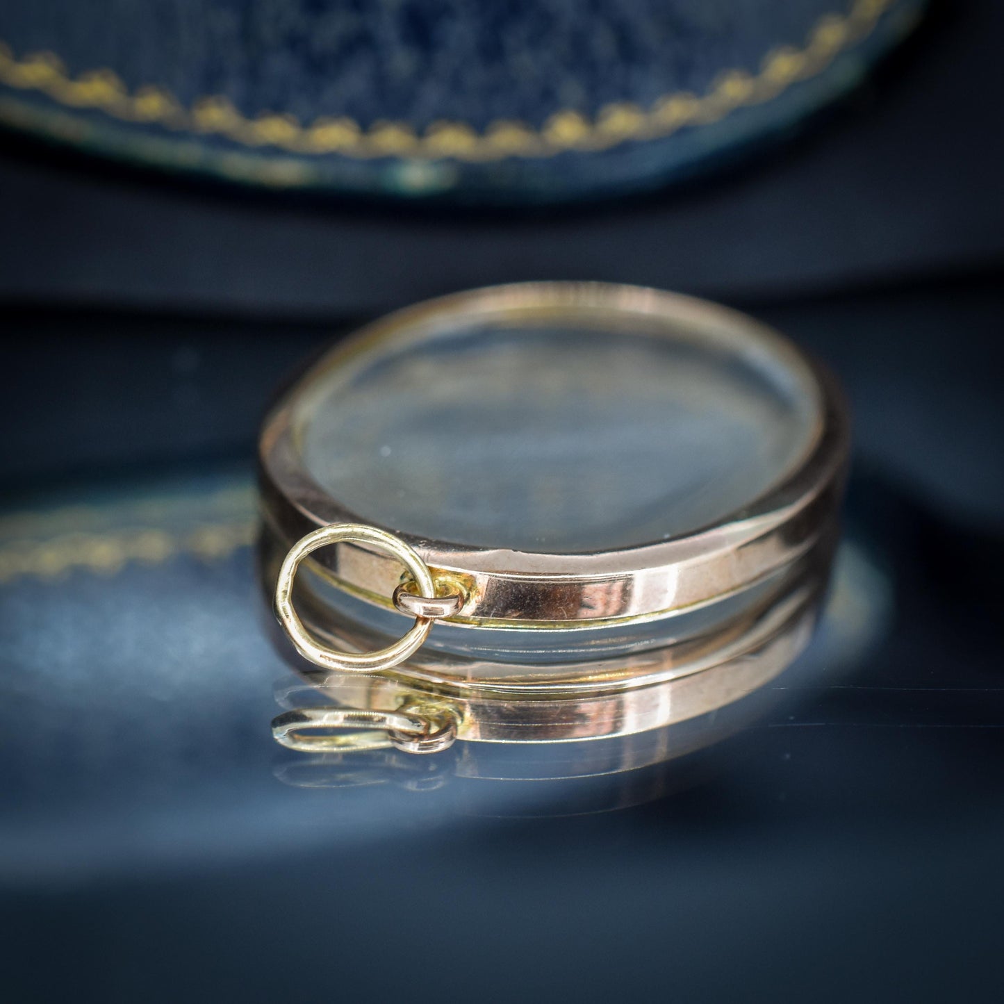 Antique Oval Glass 9ct Gold Photo Locket Pendant