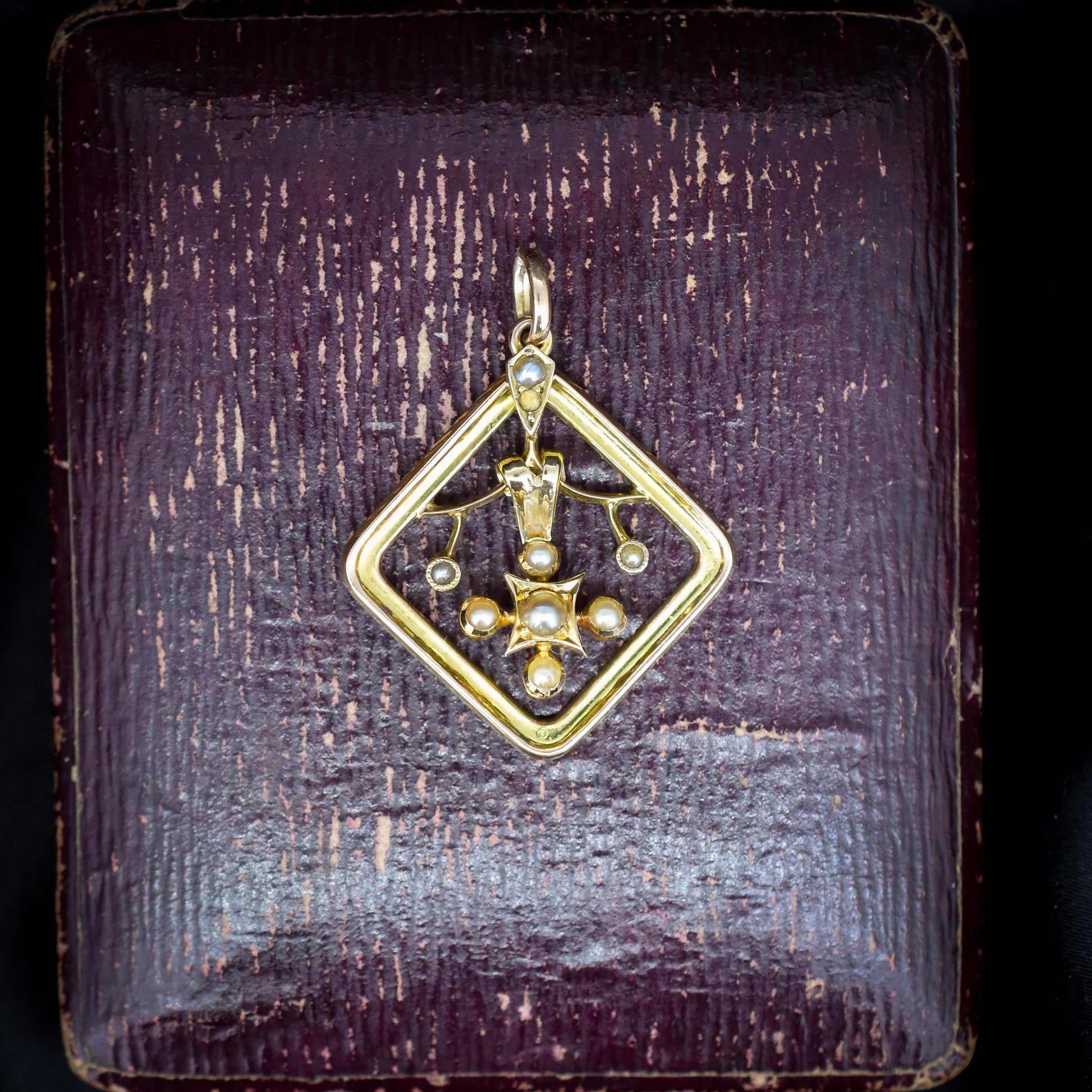 Antique 9ct Gold Pearl Floral Pendant