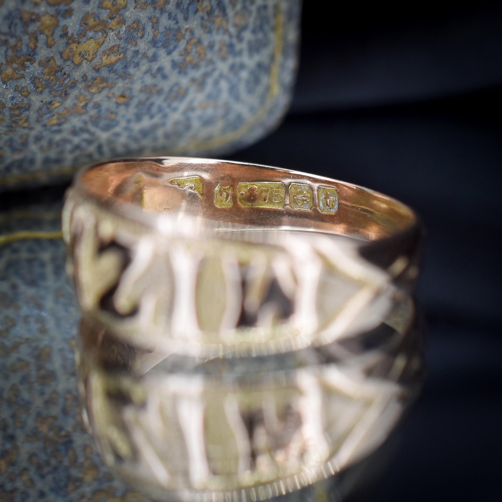 Antique Mizpah 9ct Gold Wide Band Ring | Birmingham 1918