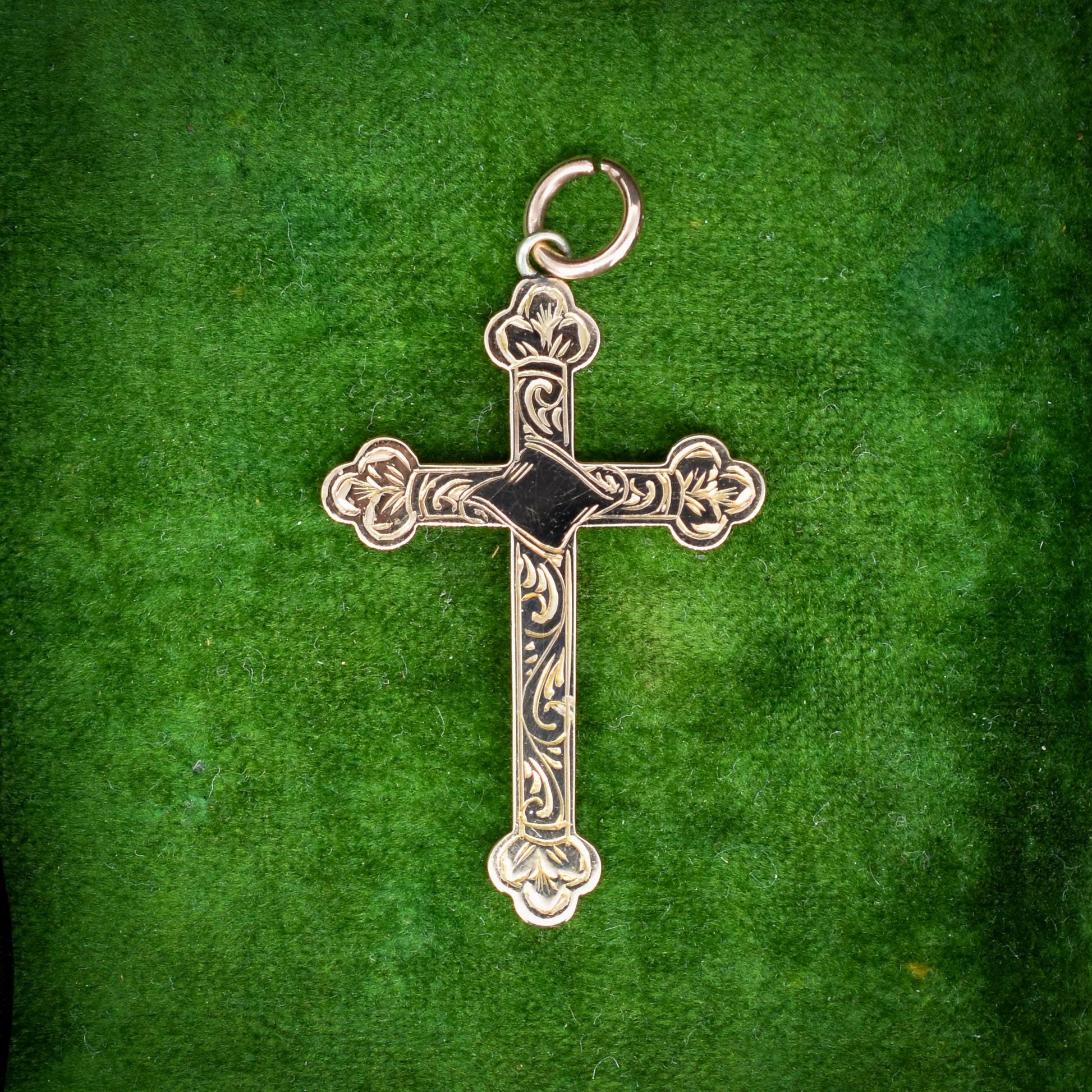 Antique Edwardian 9ct Gold Engraved Cross Pendant