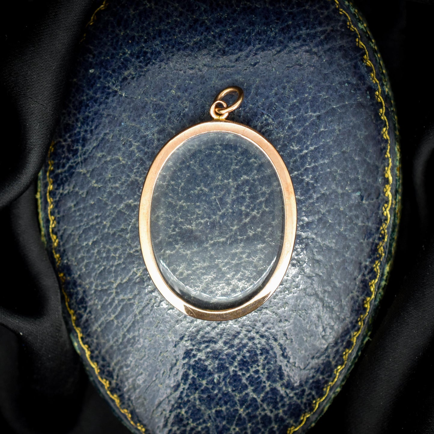 Antique Oval Glass 9ct Gold Large Photo Locket Pendant