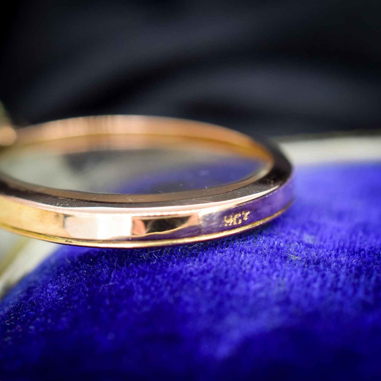 Antique Oval Glass 9ct Gold Large Photo Locket Pendant