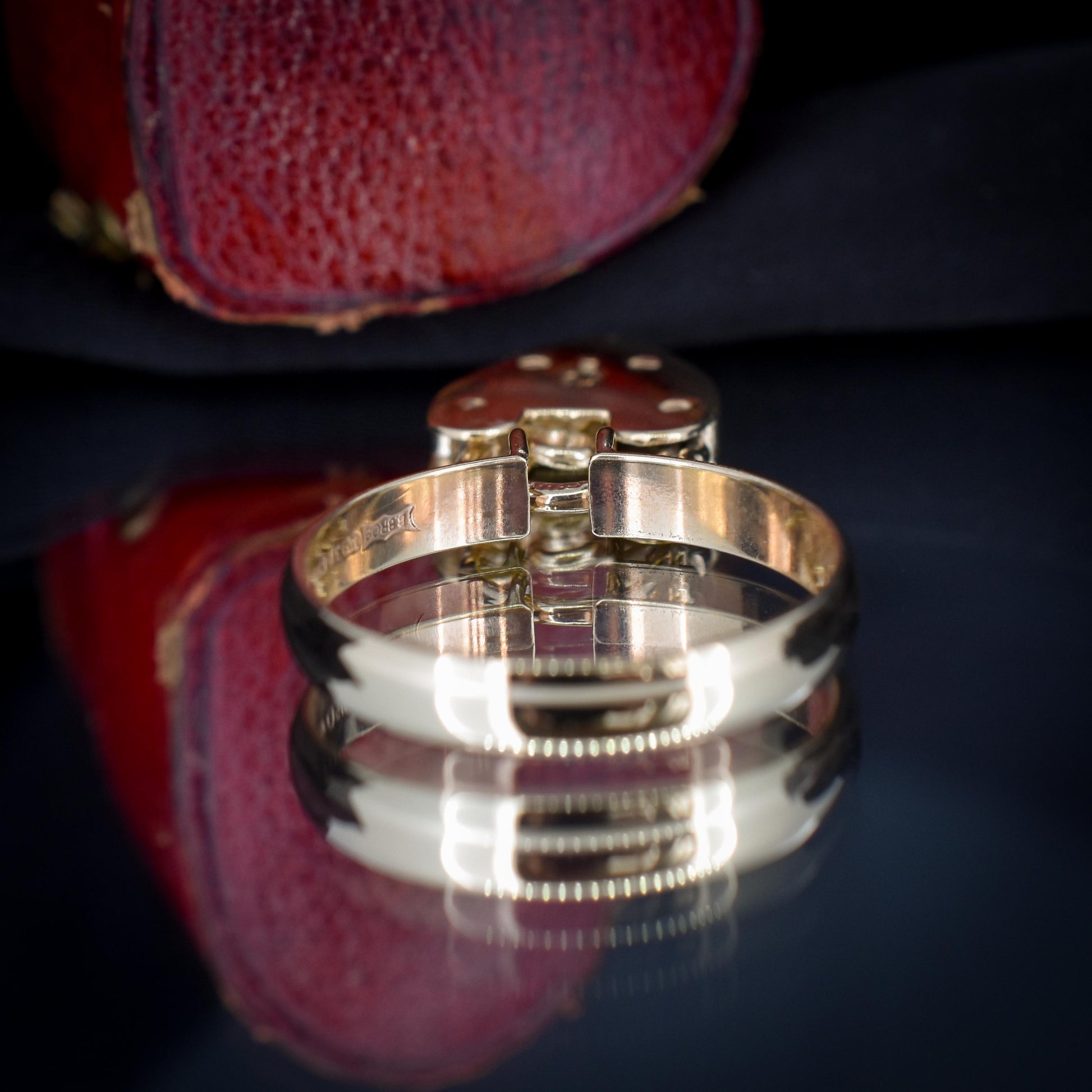 Vintage 'I LOVE YOU' Heart Padlock Drop 9ct Yellow Gold Band Ring