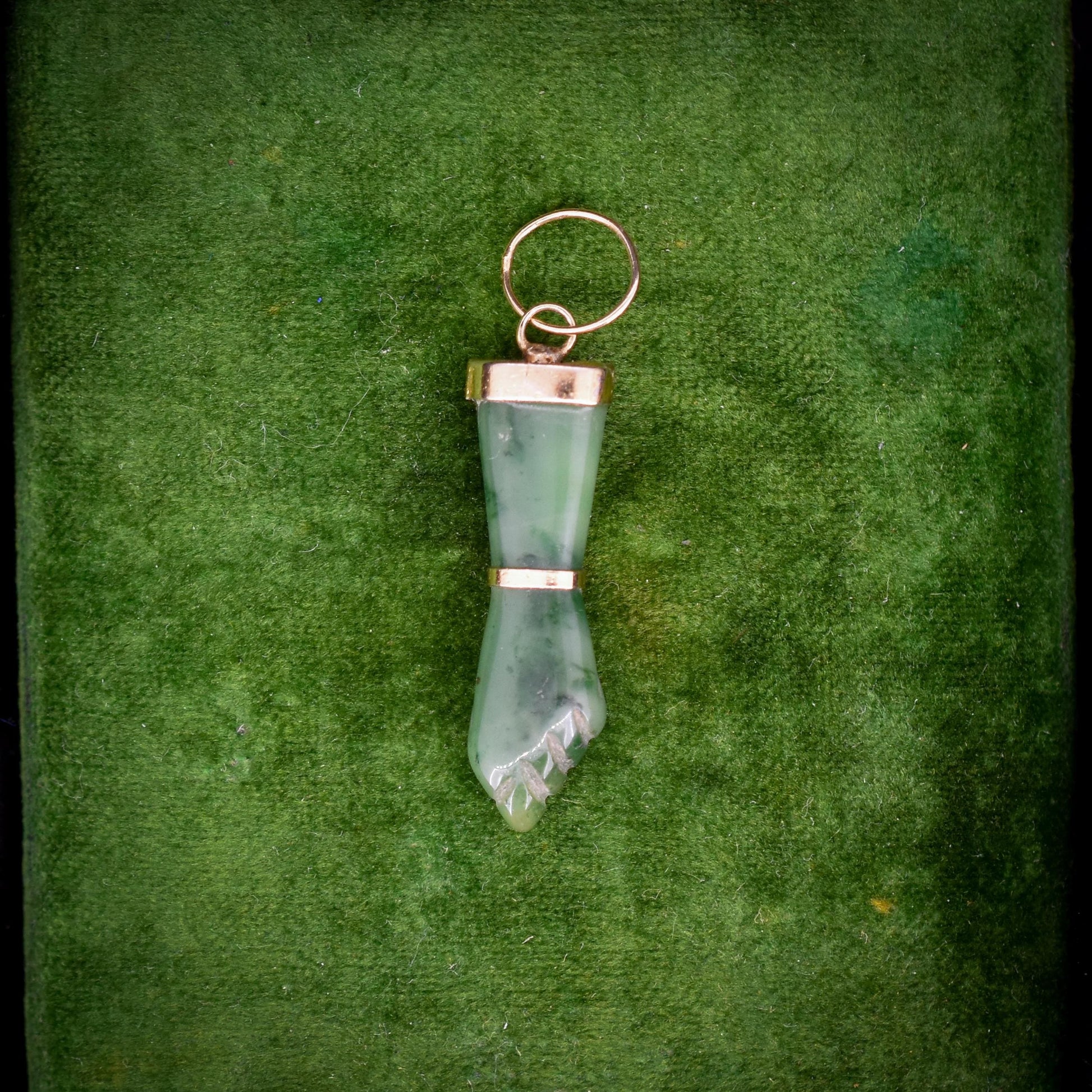 Vintage Green Jade Hand Mano Figa Pendant