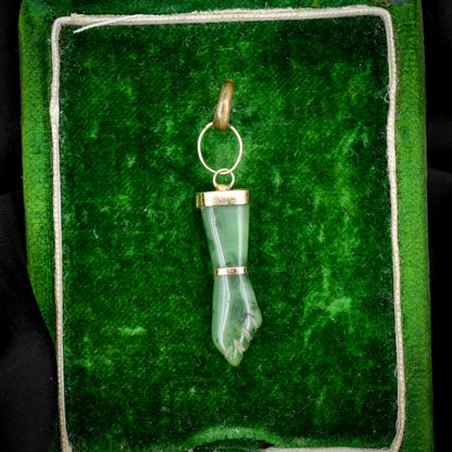 Vintage Green Jade Hand Mano Figa Pendant