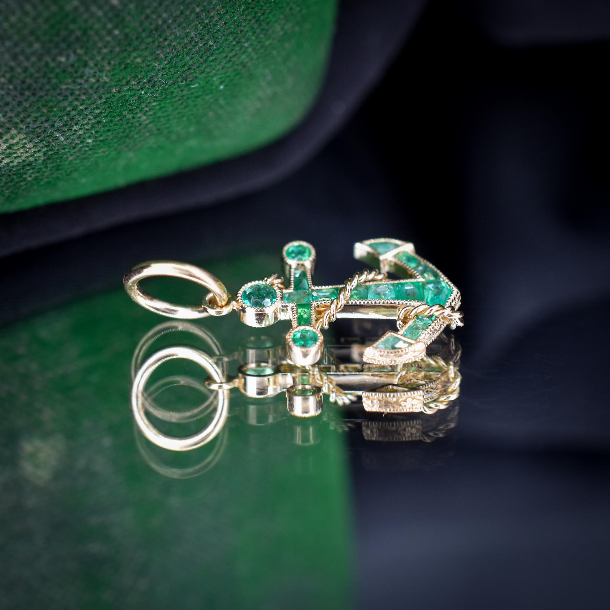 0.35ct Emerald Anchor Rope Nautical 18ct Yellow Gold Charm Pendant