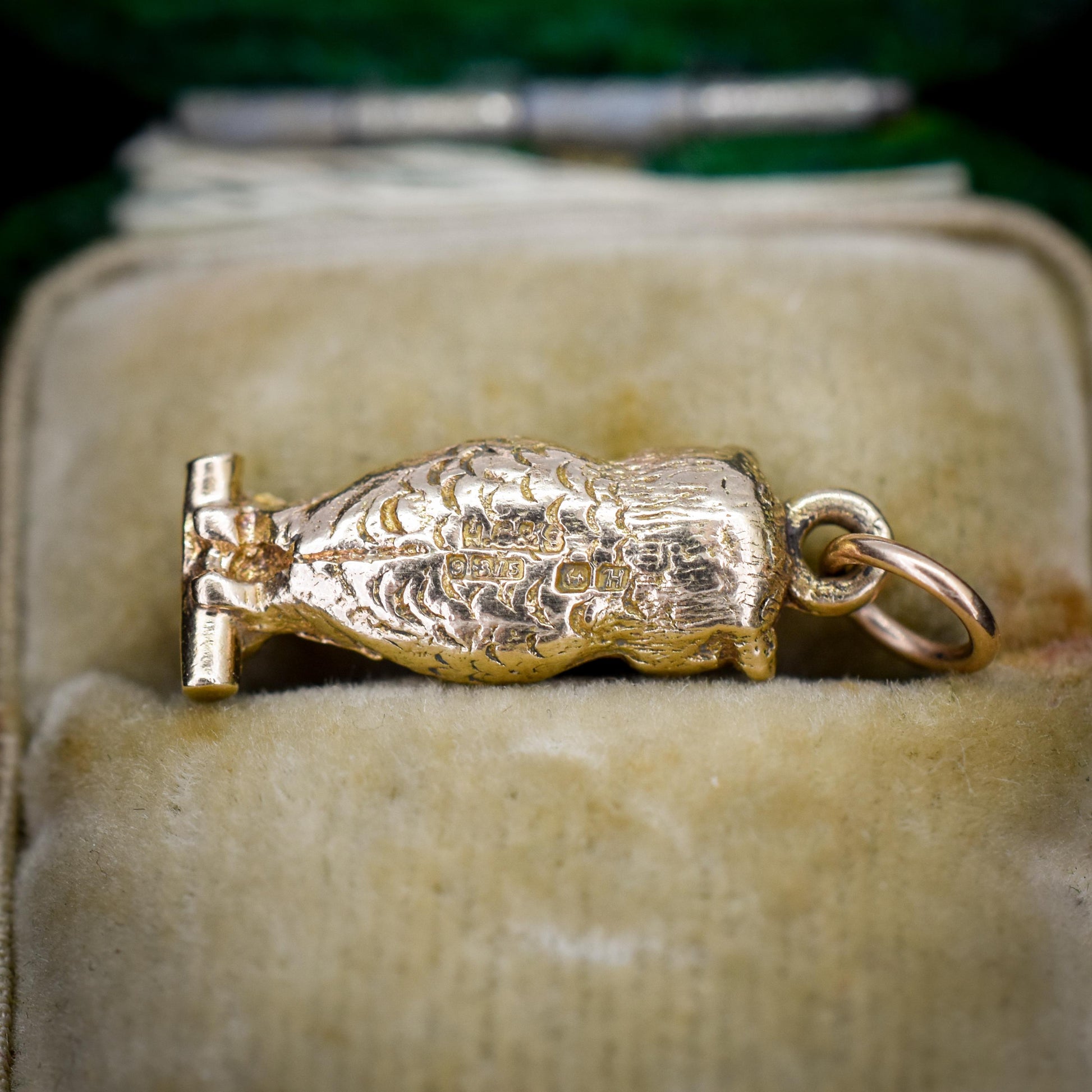 Vintage 9ct Gold Wise Owl Charm Pendant | Dated 1957