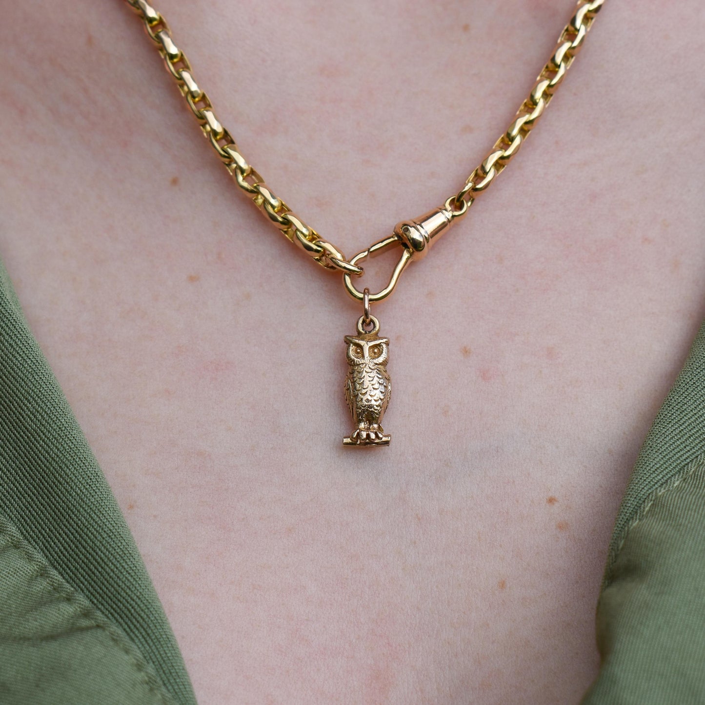 Vintage 9ct Gold Wise Owl Charm Pendant | Dated 1957