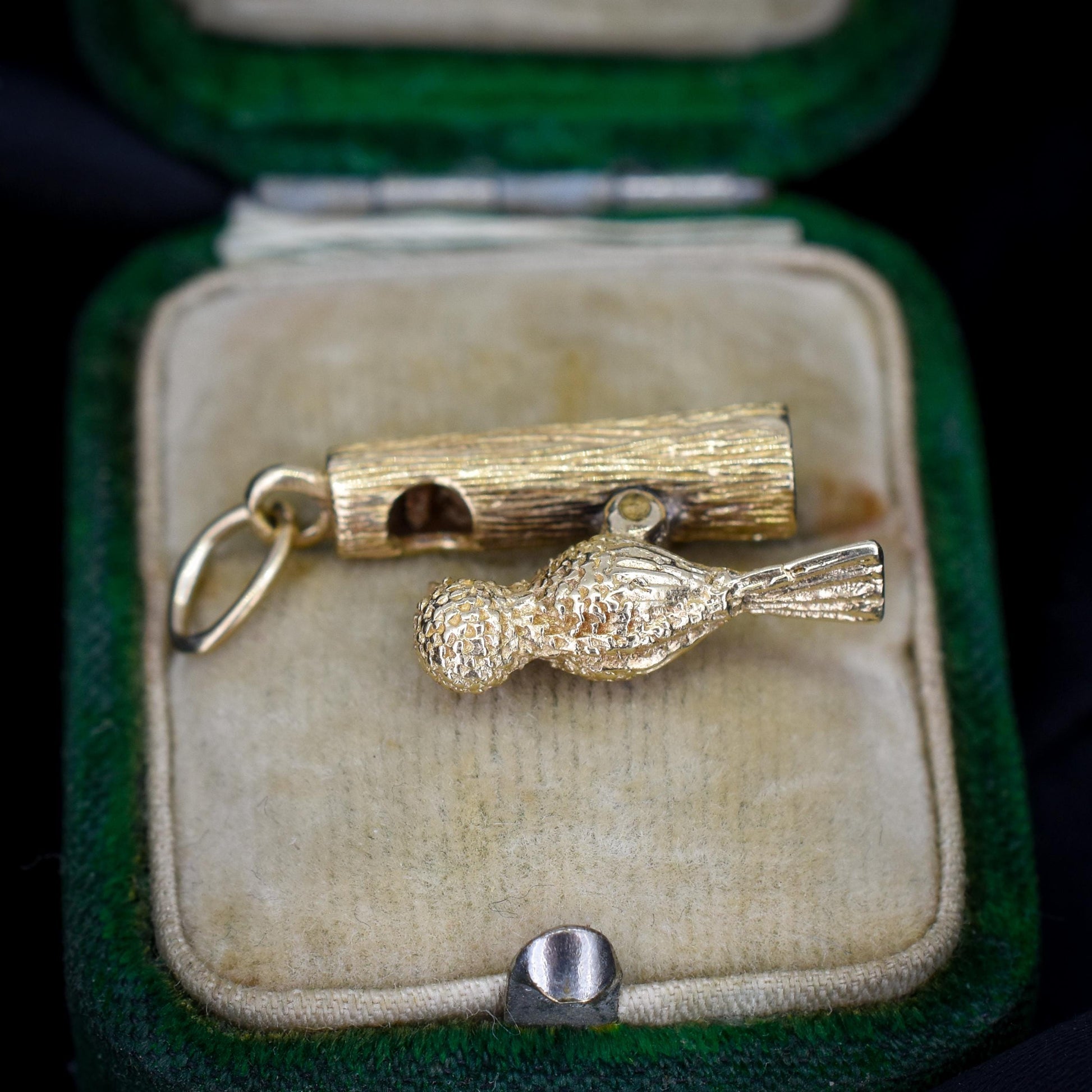 Vintage Articulated Woodpecker Bird 9ct Yellow Gold Charm Pendant