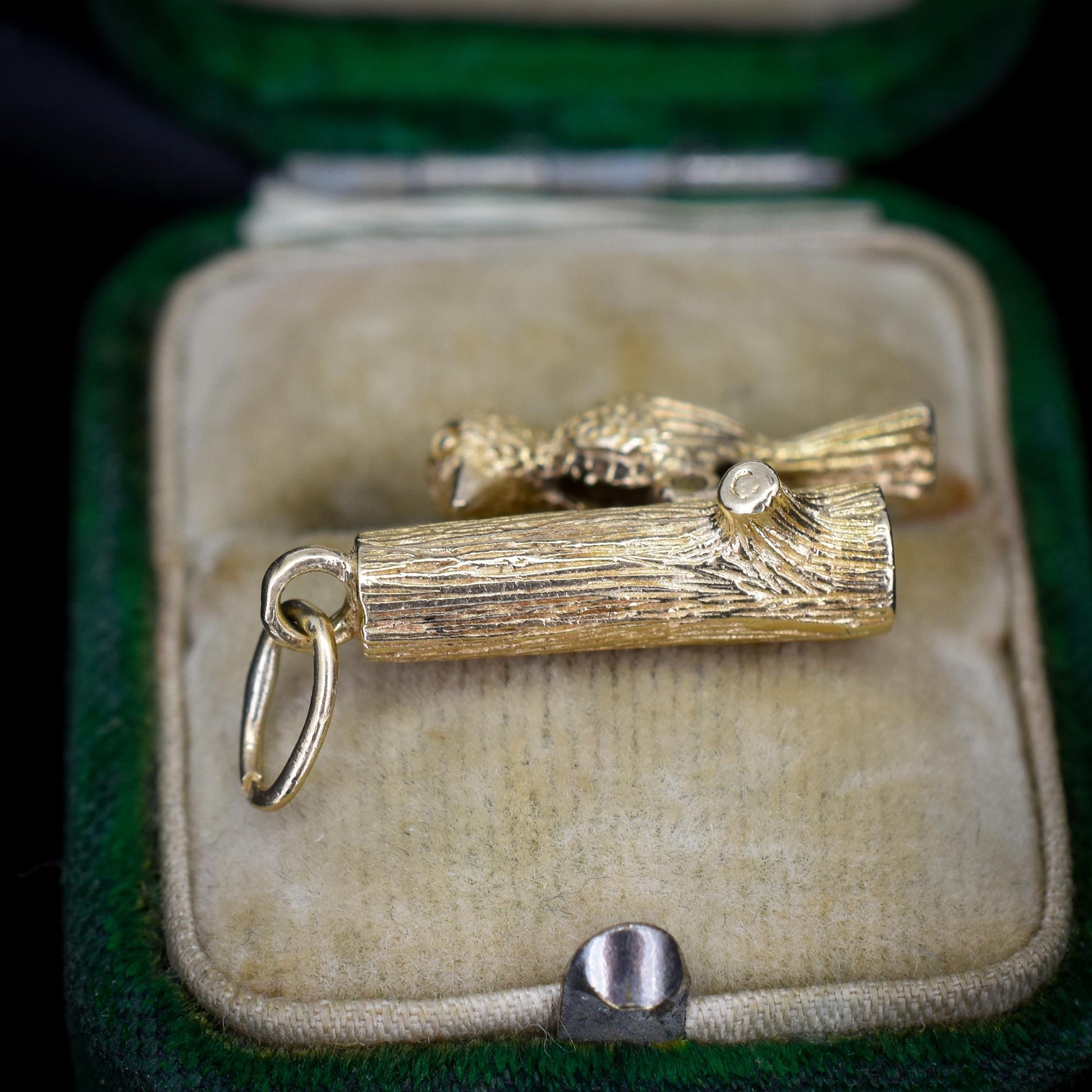 Vintage Articulated Woodpecker Bird 9ct Yellow Gold Charm Pendant