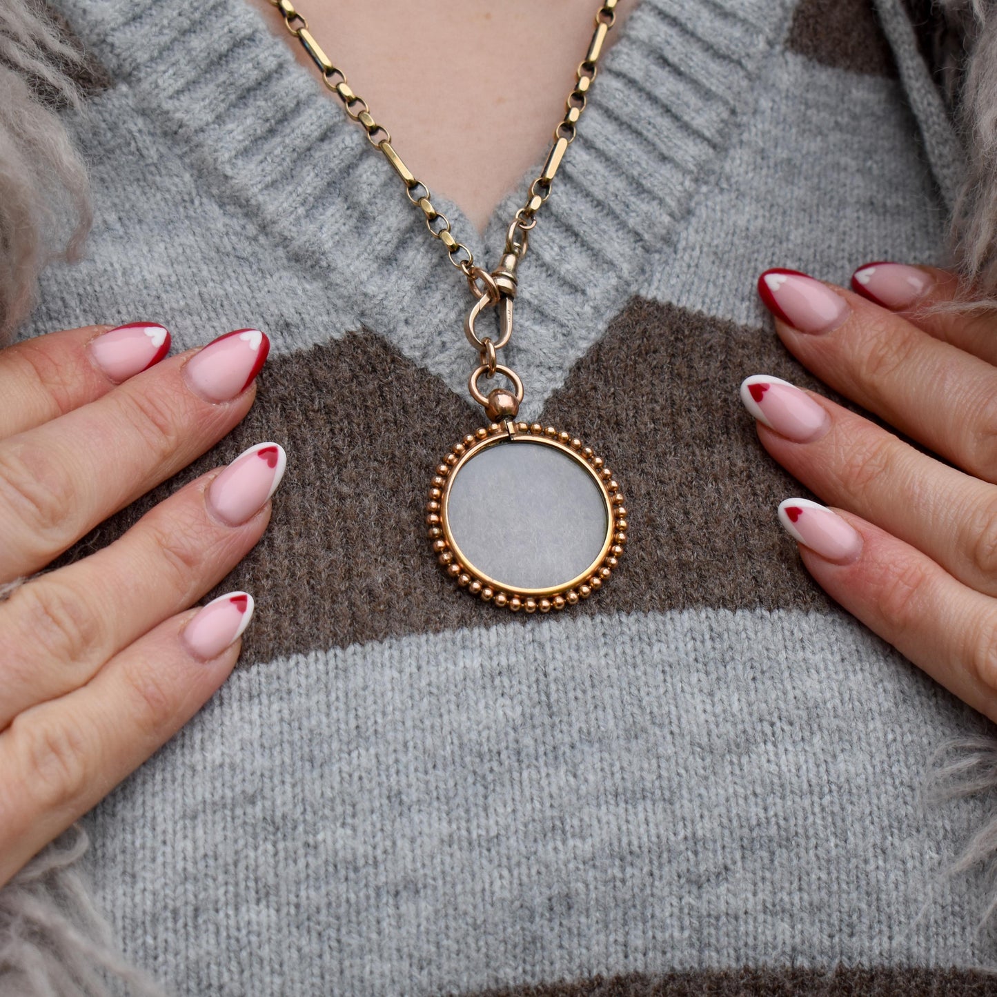 Antique Gold Round Beaded Glass Locket Pendant