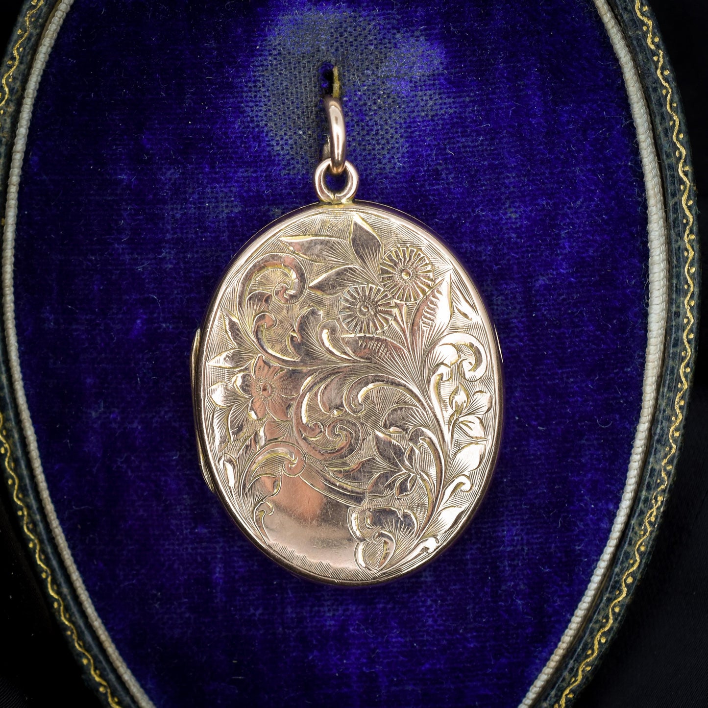 Antique '1910' 9ct Gold Engraved Fancy Oval Locket Pendant