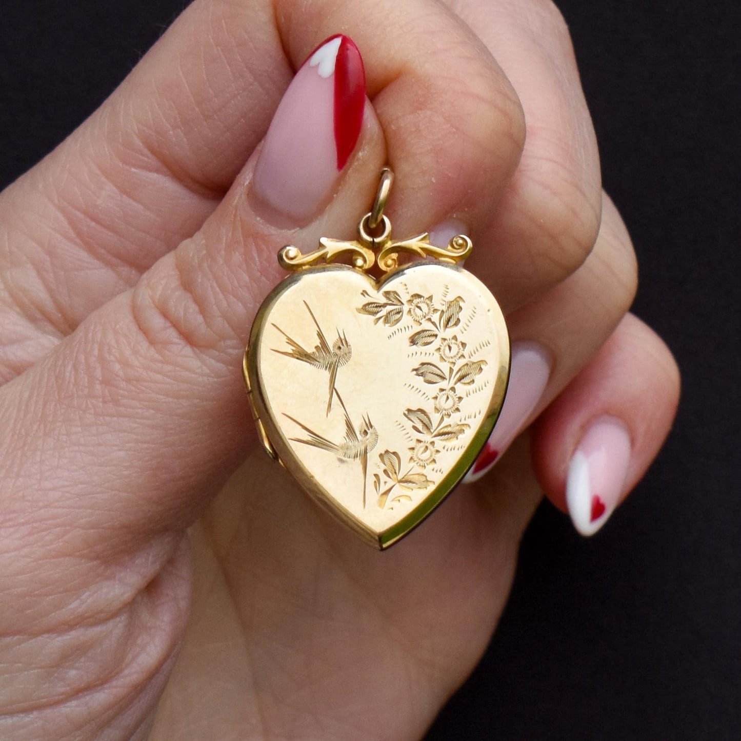 Antique Aesthetic Swallow Bird Floral 9ct Gold Heart Locket Pendant | Dated 1916