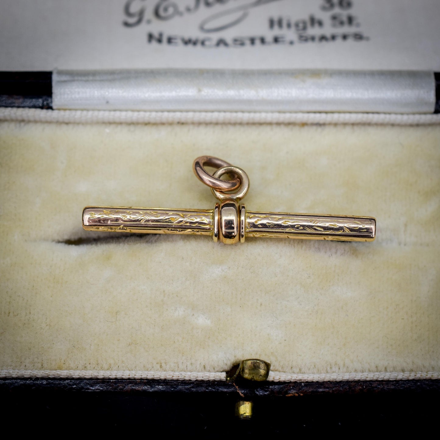Antique 9ct Gold Engraved Fancy T-Bar Pendant Charm