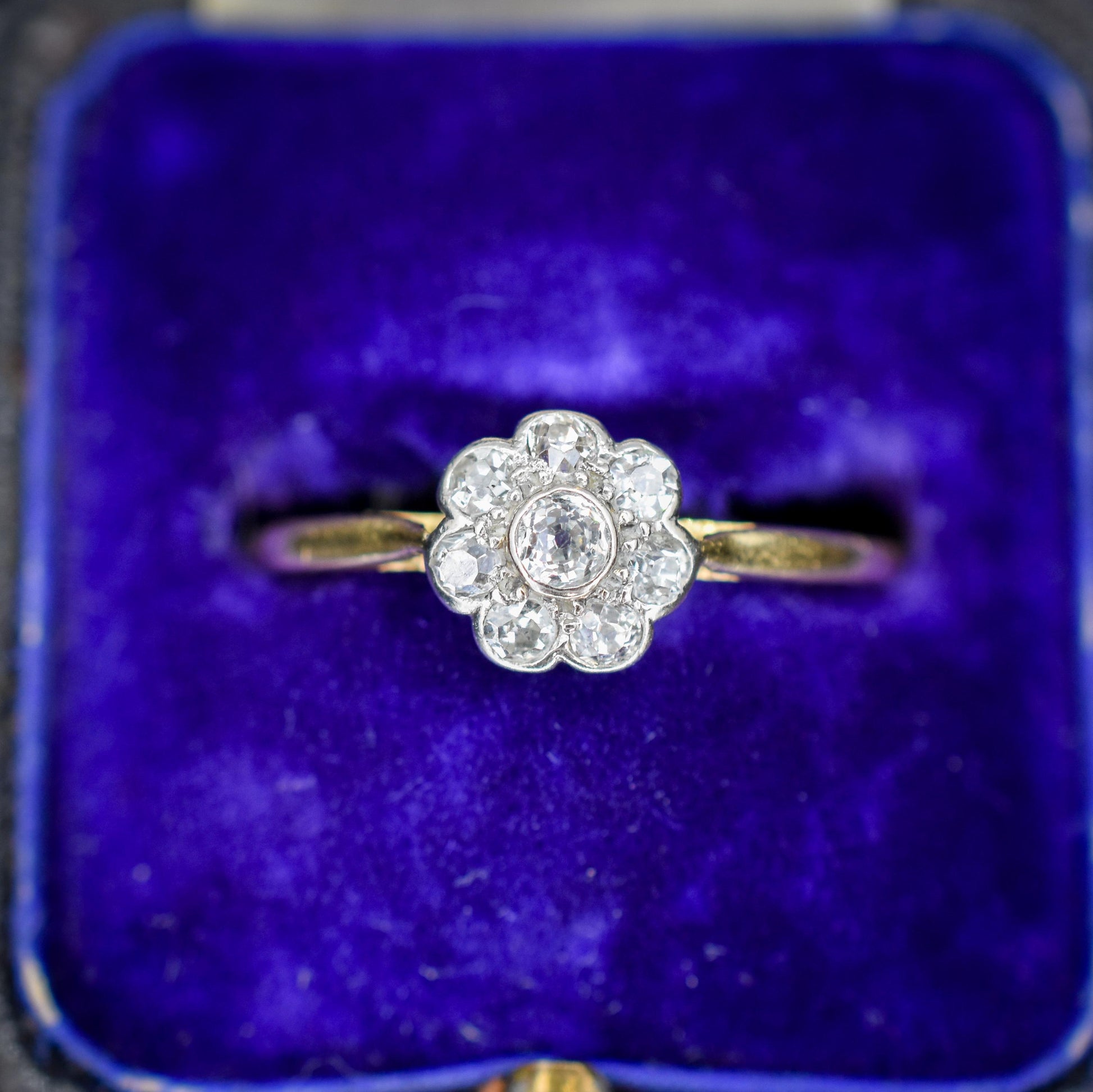 Antique Diamond Cluster Daisy 18ct Gold and Platinum Ring
