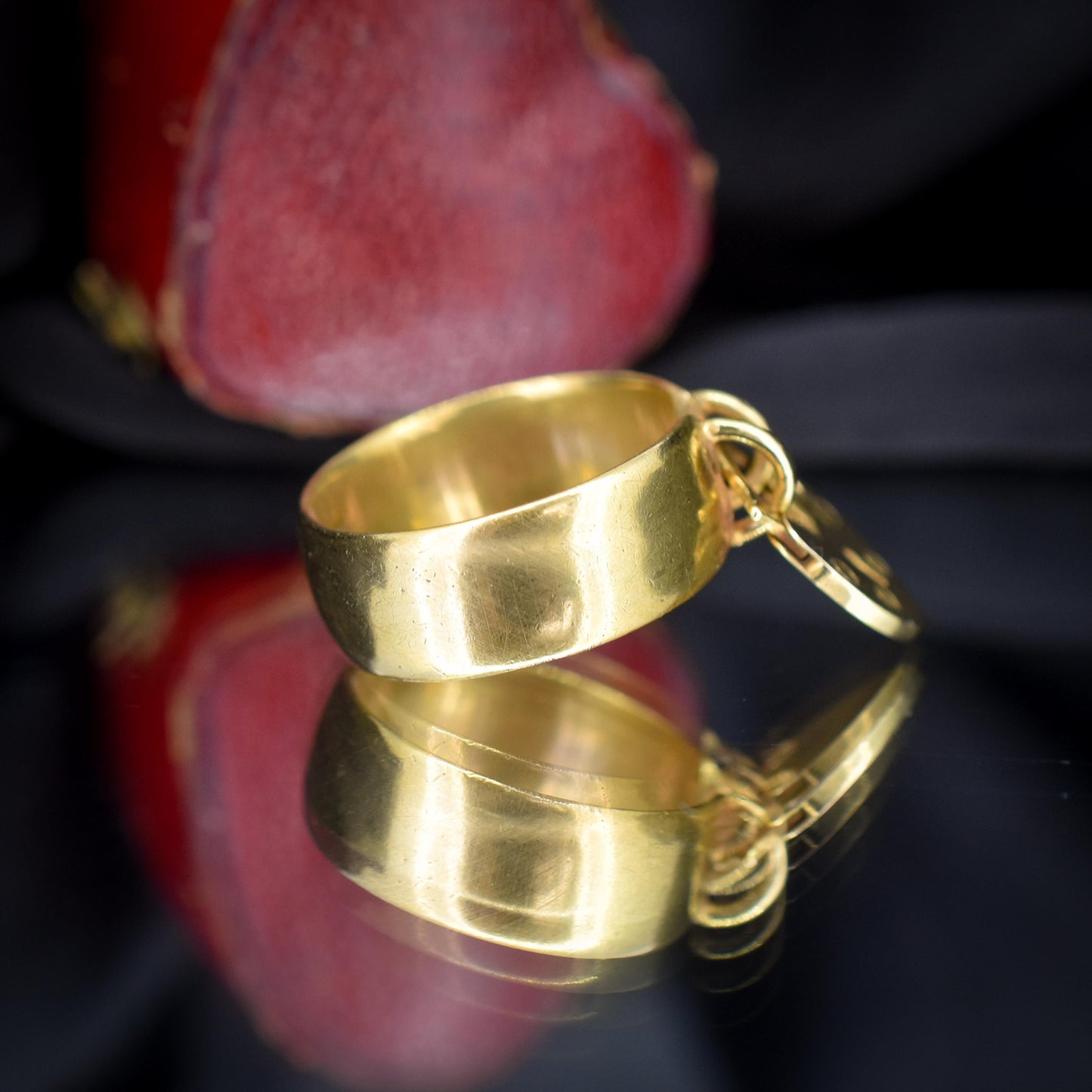 Antique Edwardian Heart Padlock Drop 9ct Yellow Gold Band Ring | B'ham 1915
