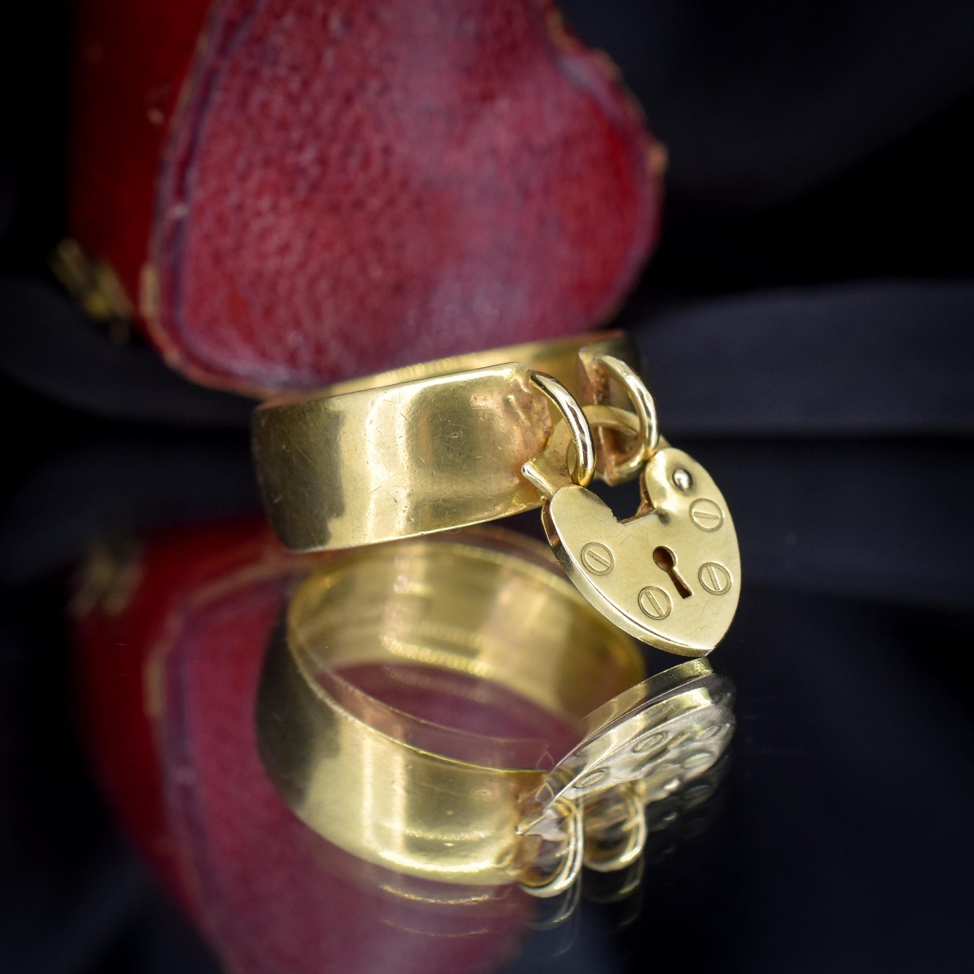 Antique Edwardian Heart Padlock Drop 9ct Yellow Gold Band Ring | B'ham 1915