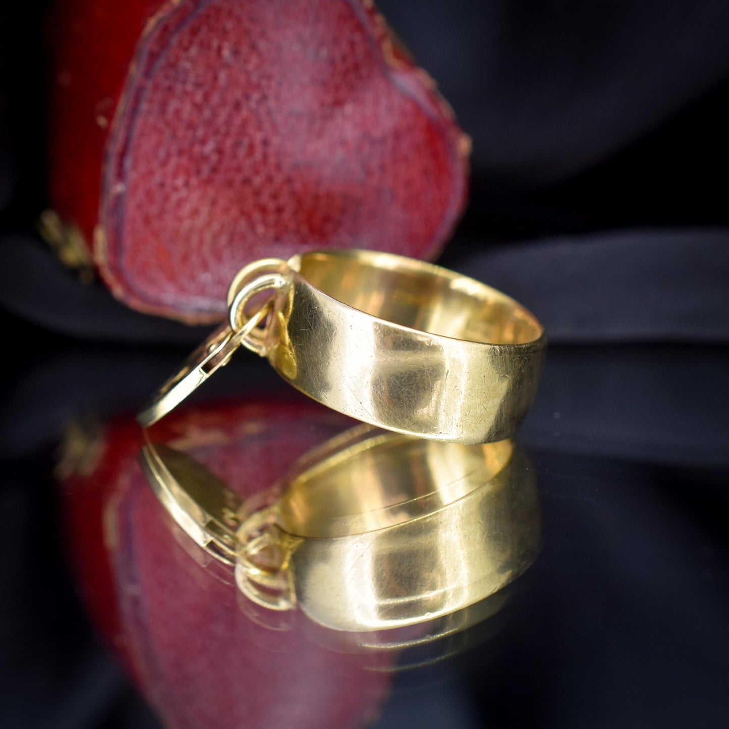 Antique Edwardian Heart Padlock Drop 9ct Yellow Gold Band Ring | B'ham 1915