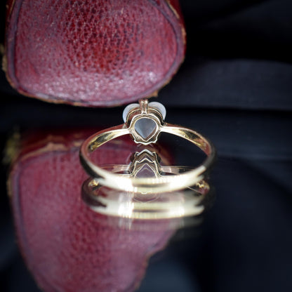 Antique Blue Moonstone Heart Solitaire 9ct Gold Ring