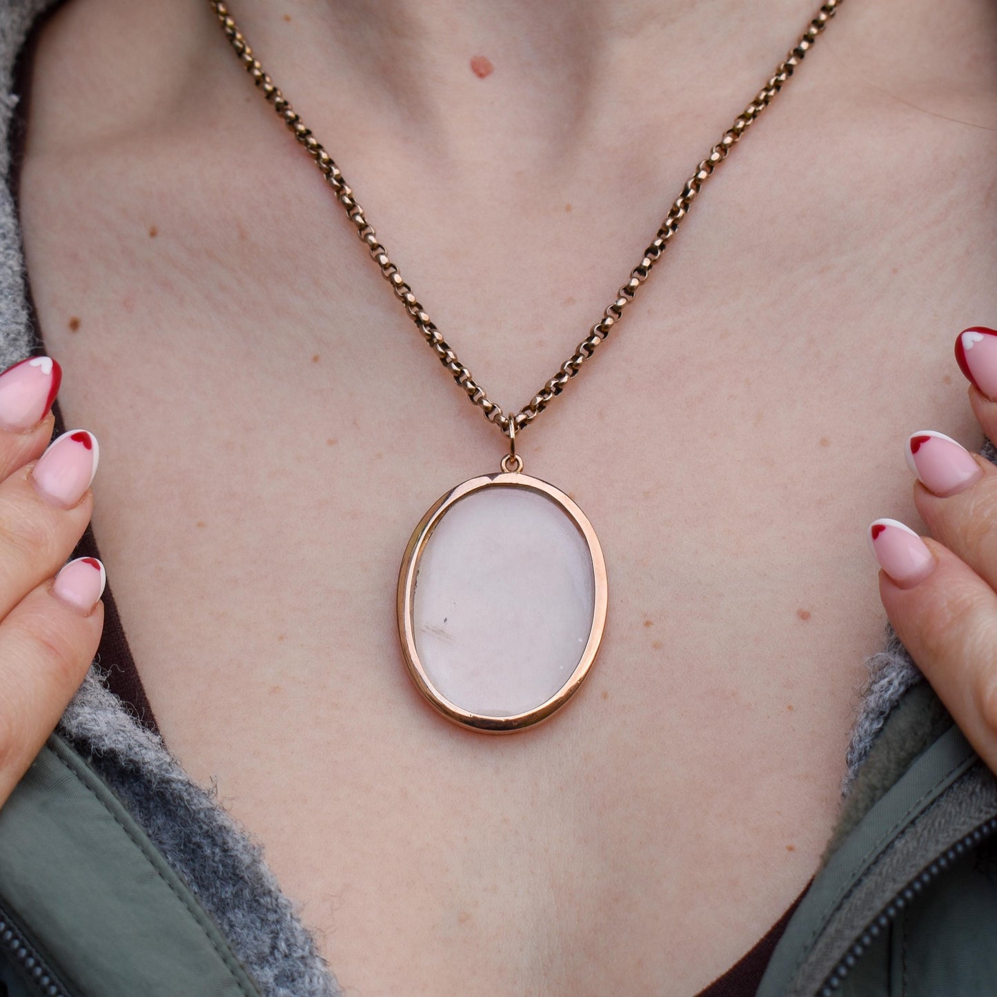 Antique Oval Glass 9ct Gold Photo Locket Pendant