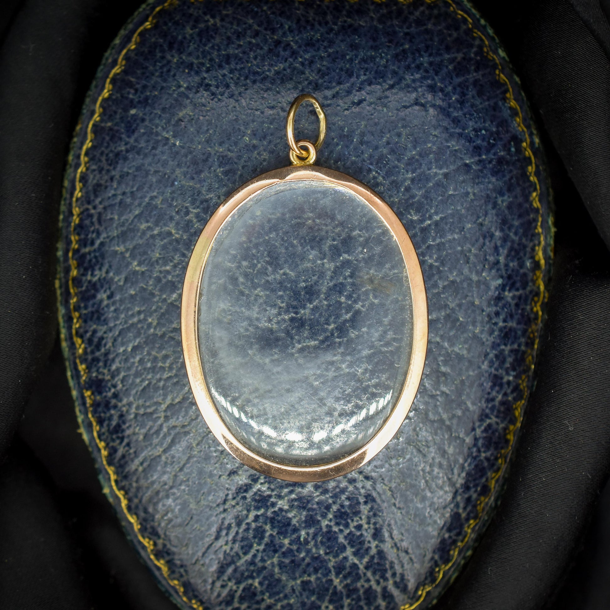 Antique Oval Glass 9ct Gold Photo Locket Pendant