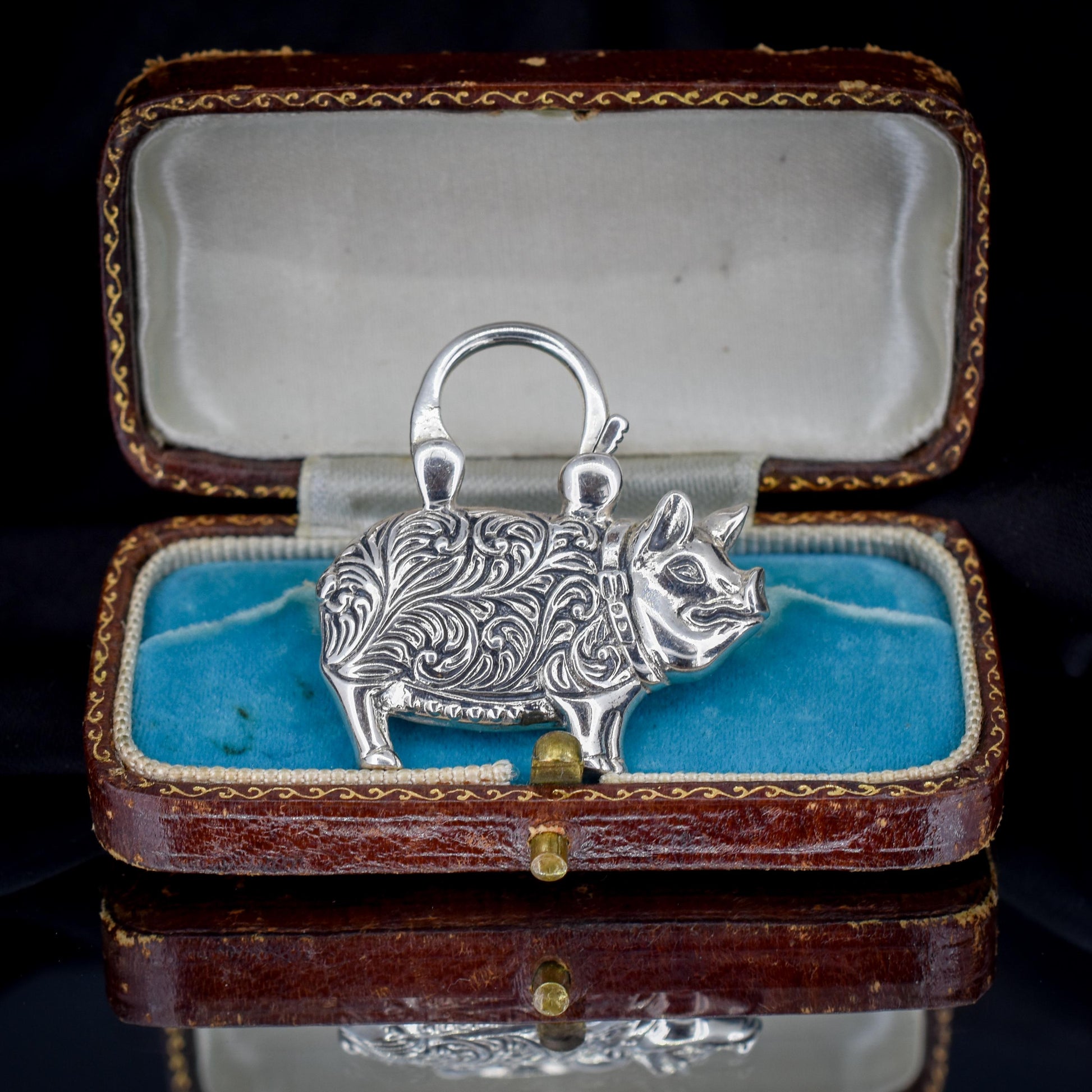 Antique Style Sterling Silver Lucky Pig Agate Padlock Charm