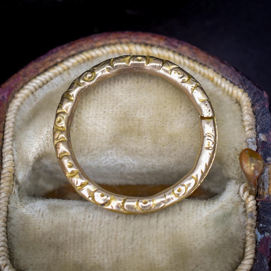 Antique 9ct Gold Engraved Split Ring, 17mm