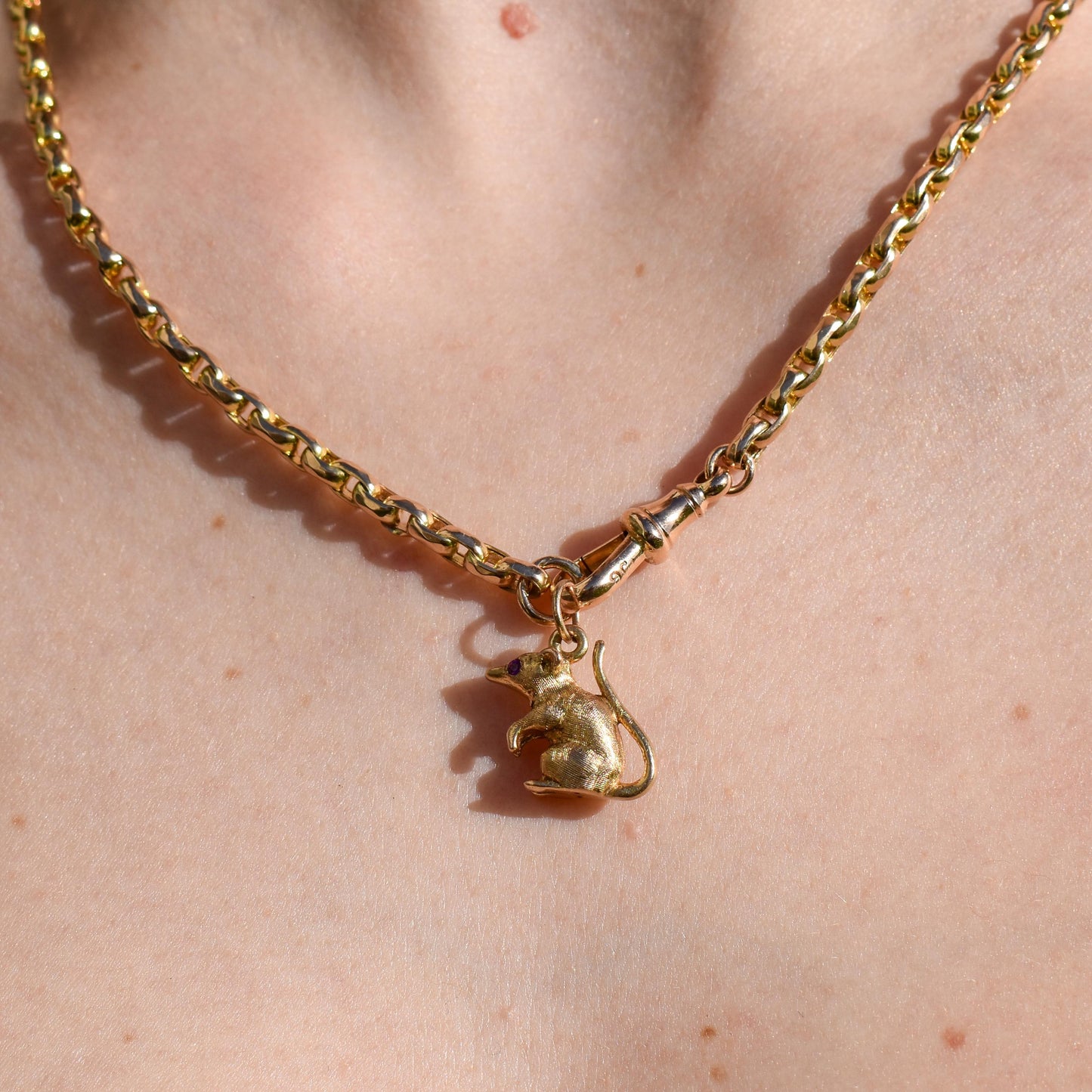 Vintage Ruby 9ct Gold Mouse Charm Pendant | London 1963