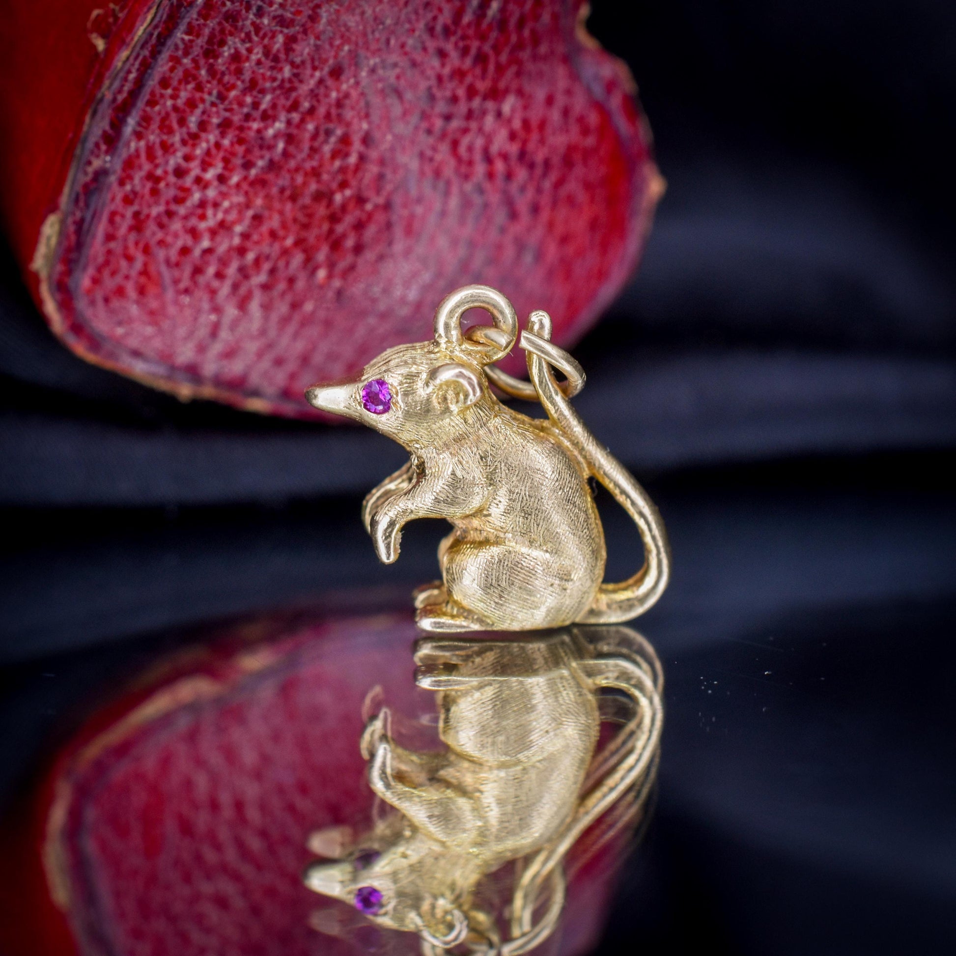 Vintage Ruby 9ct Gold Mouse Charm Pendant | London 1963