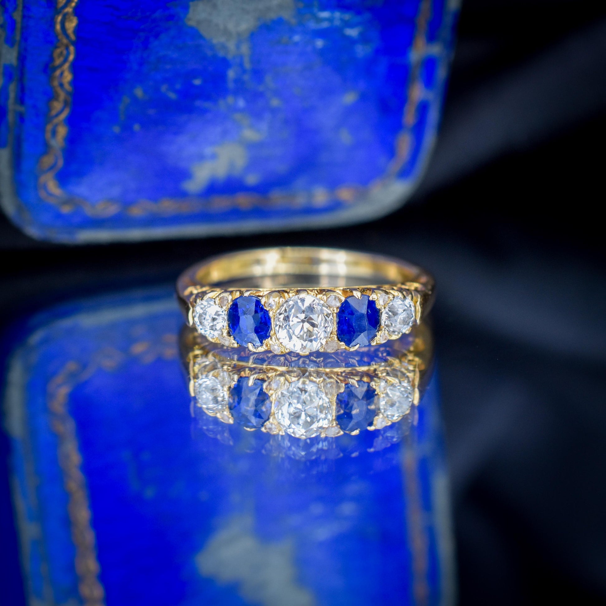Antique Diamond and Blue Sapphire Five Stone 18ct Yellow Gold Scroll Ring