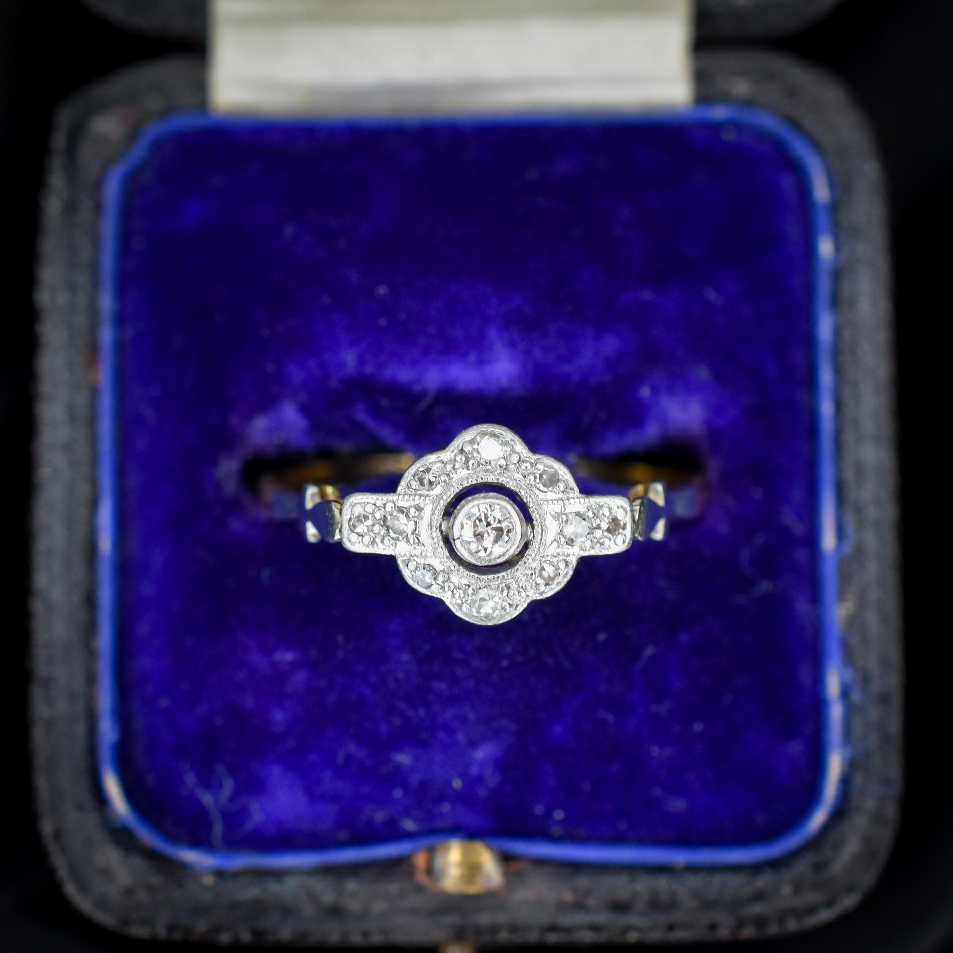 Antique Diamond Cluster Daisy 18ct Gold and Platinum Ring