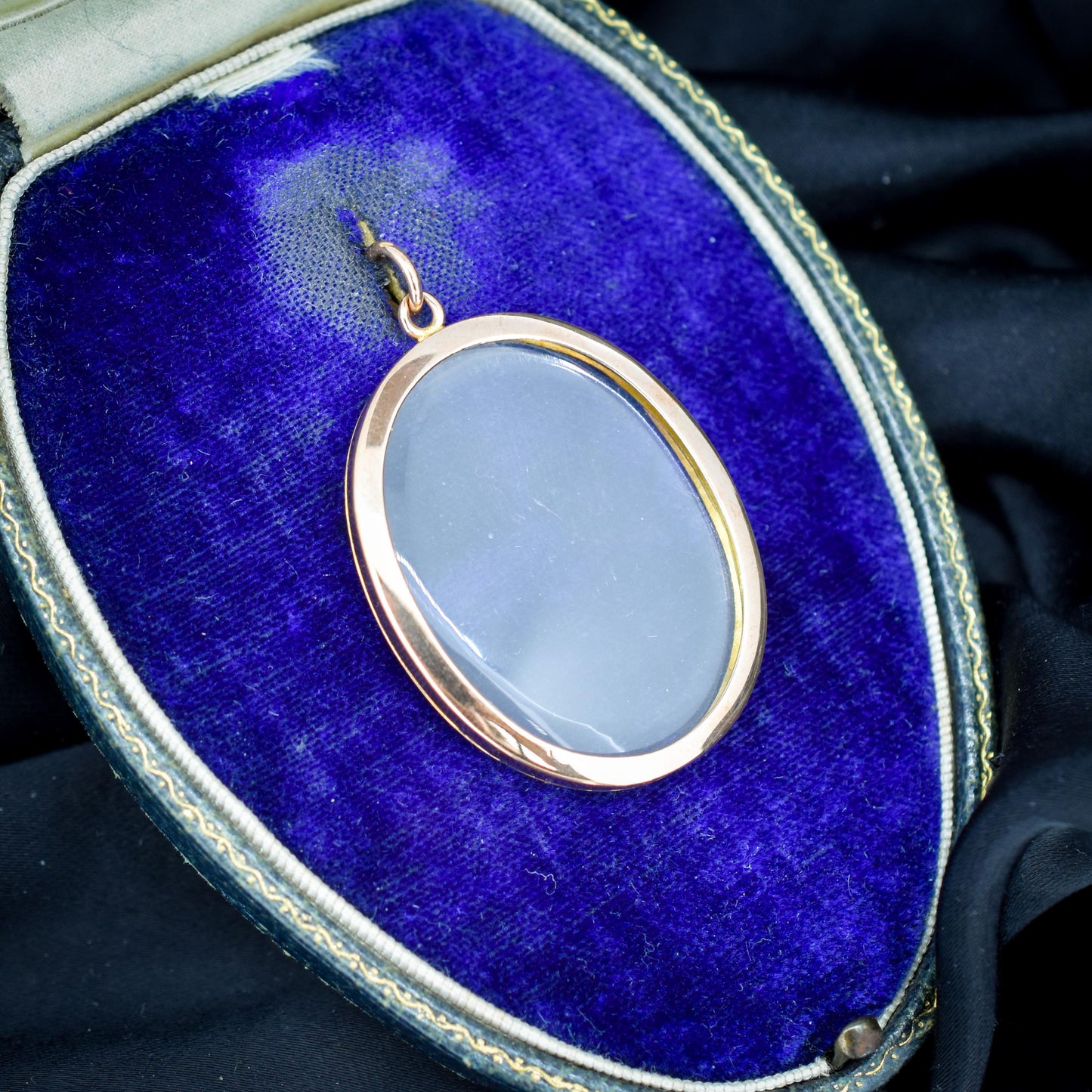 Antique Oval Glass 9ct Gold Large Photo Locket Pendant