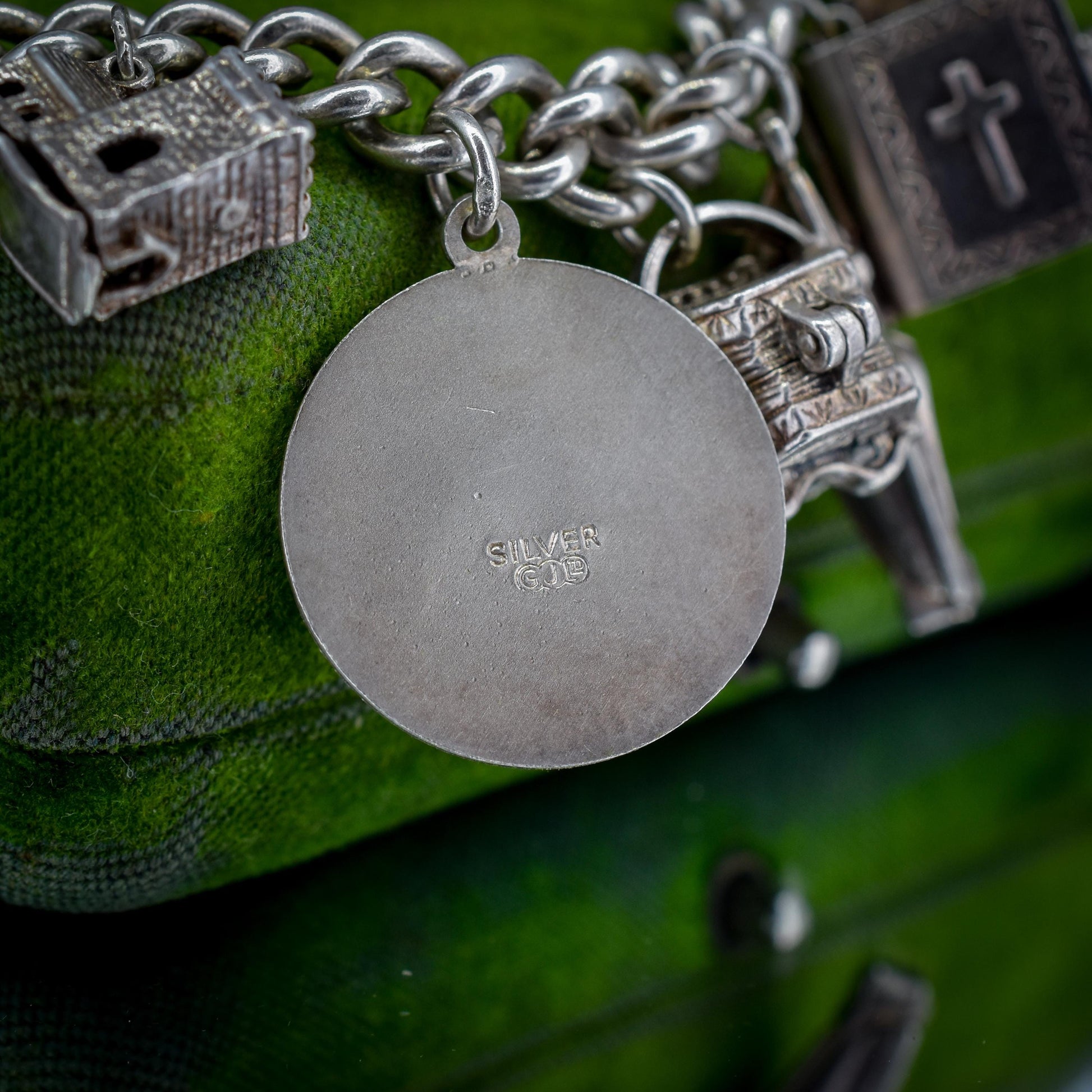 Vintage 82g Sterling Silver Multi Charm Bracelet | 7"