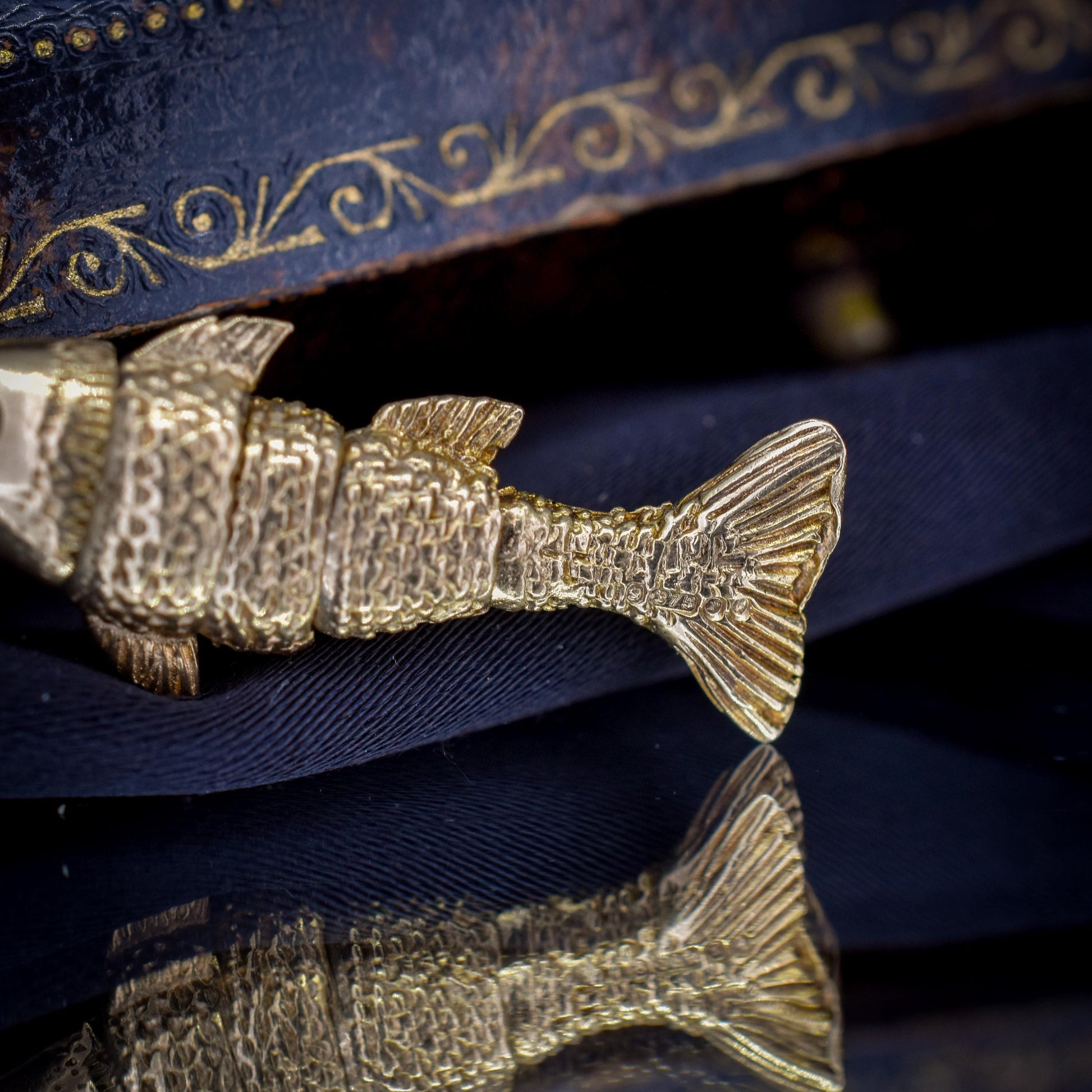 Vintage 9ct Gold Articulated Fish Charm | London 1972