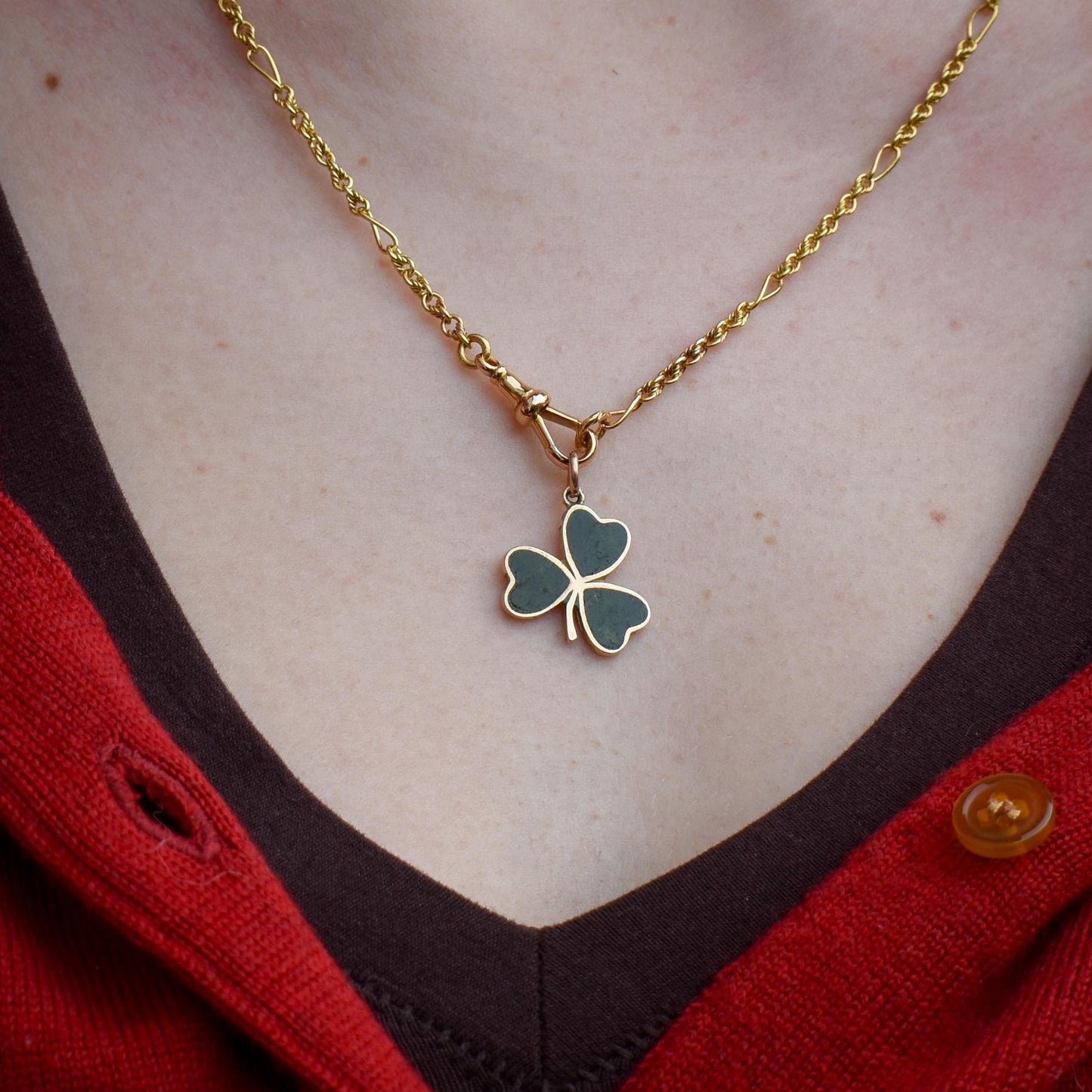 Vintage 9ct Gold Connemara Shamrock Clover Pendant | Dublin 1966