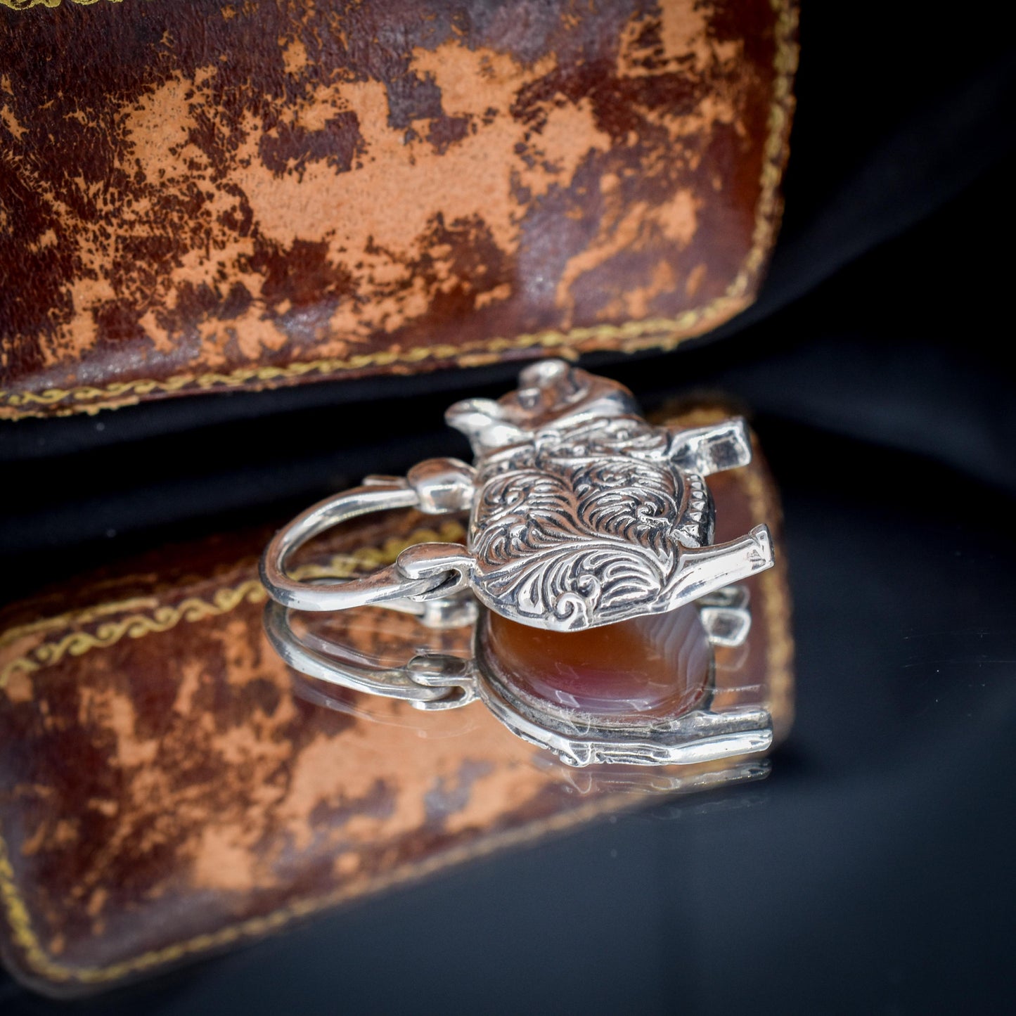 Antique Style Sterling Silver Lucky Pig Agate Padlock Charm