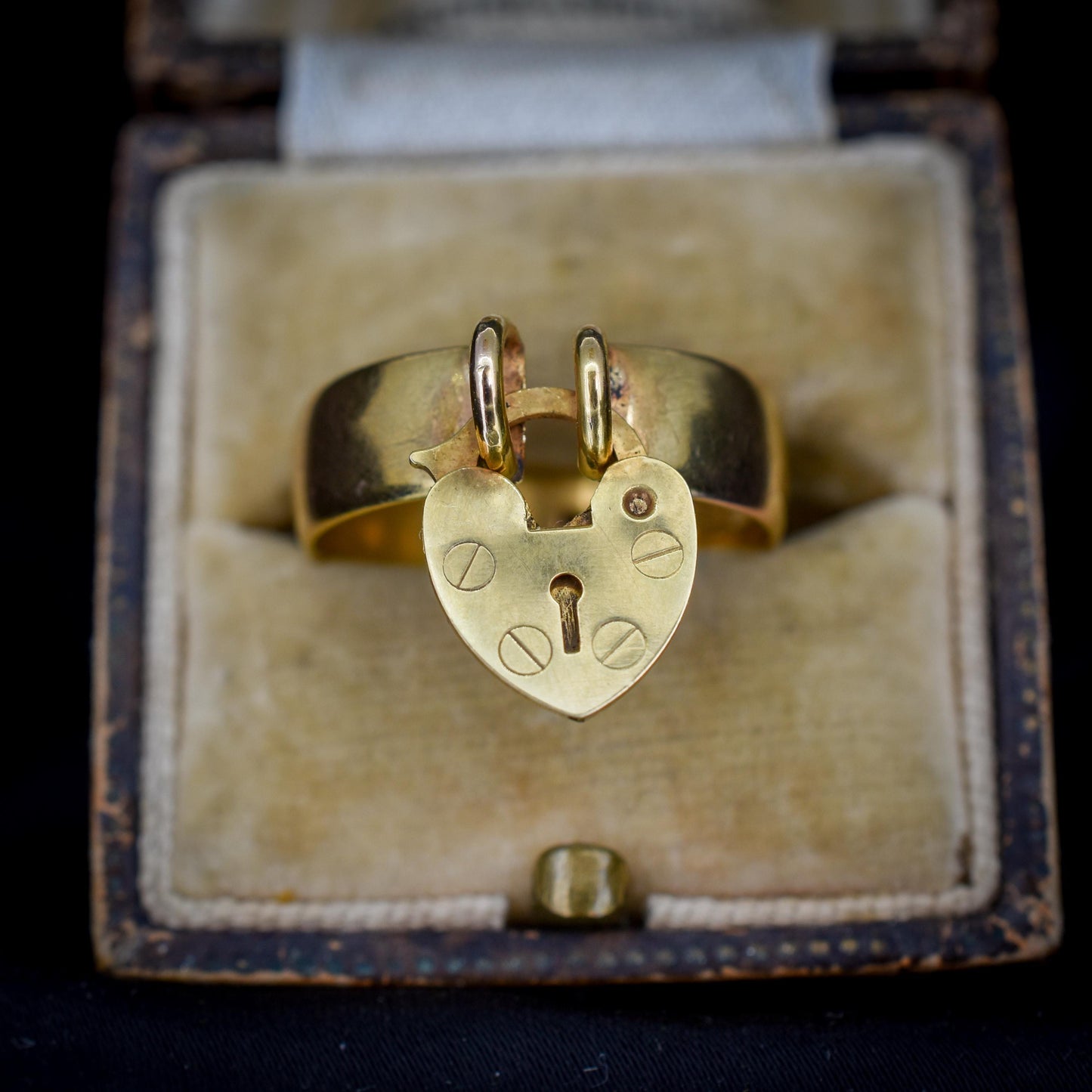 Antique Heart Padlock Drop 9ct Yellow Gold Band Ring | Birmingham 1921