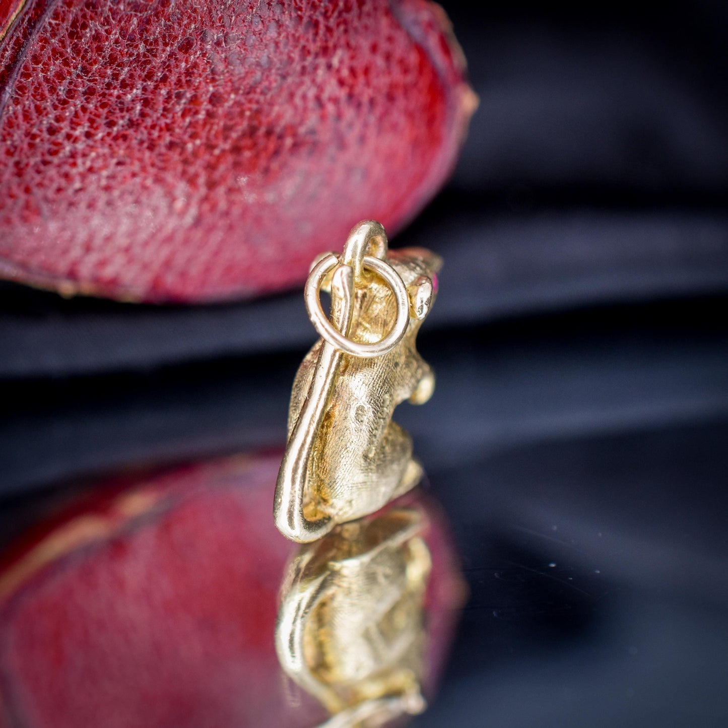 Vintage Ruby 9ct Gold Mouse Charm Pendant | London 1963