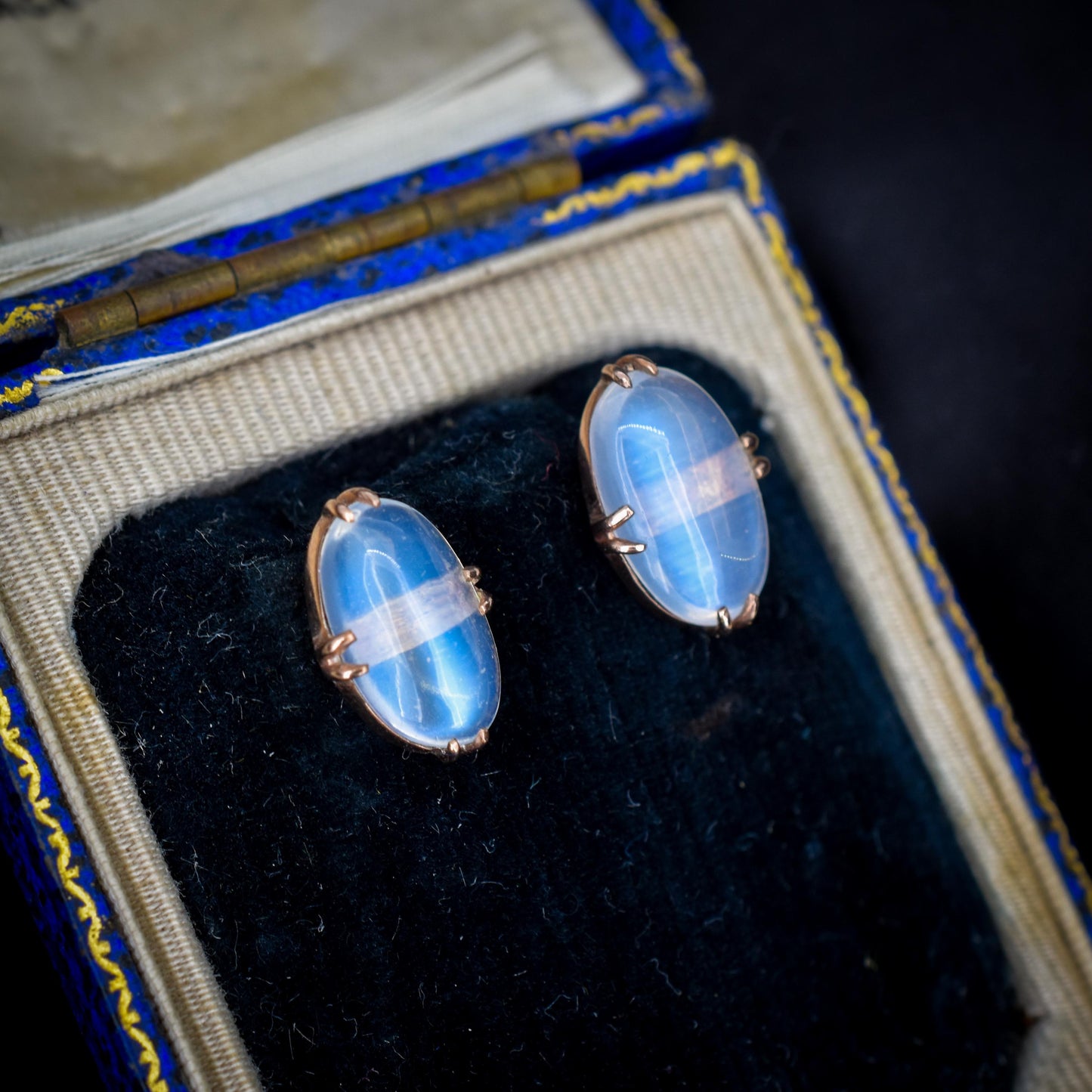 Antique 4.38ct Moonstone Oval 9ct Gold Stud Earrings (Studs)