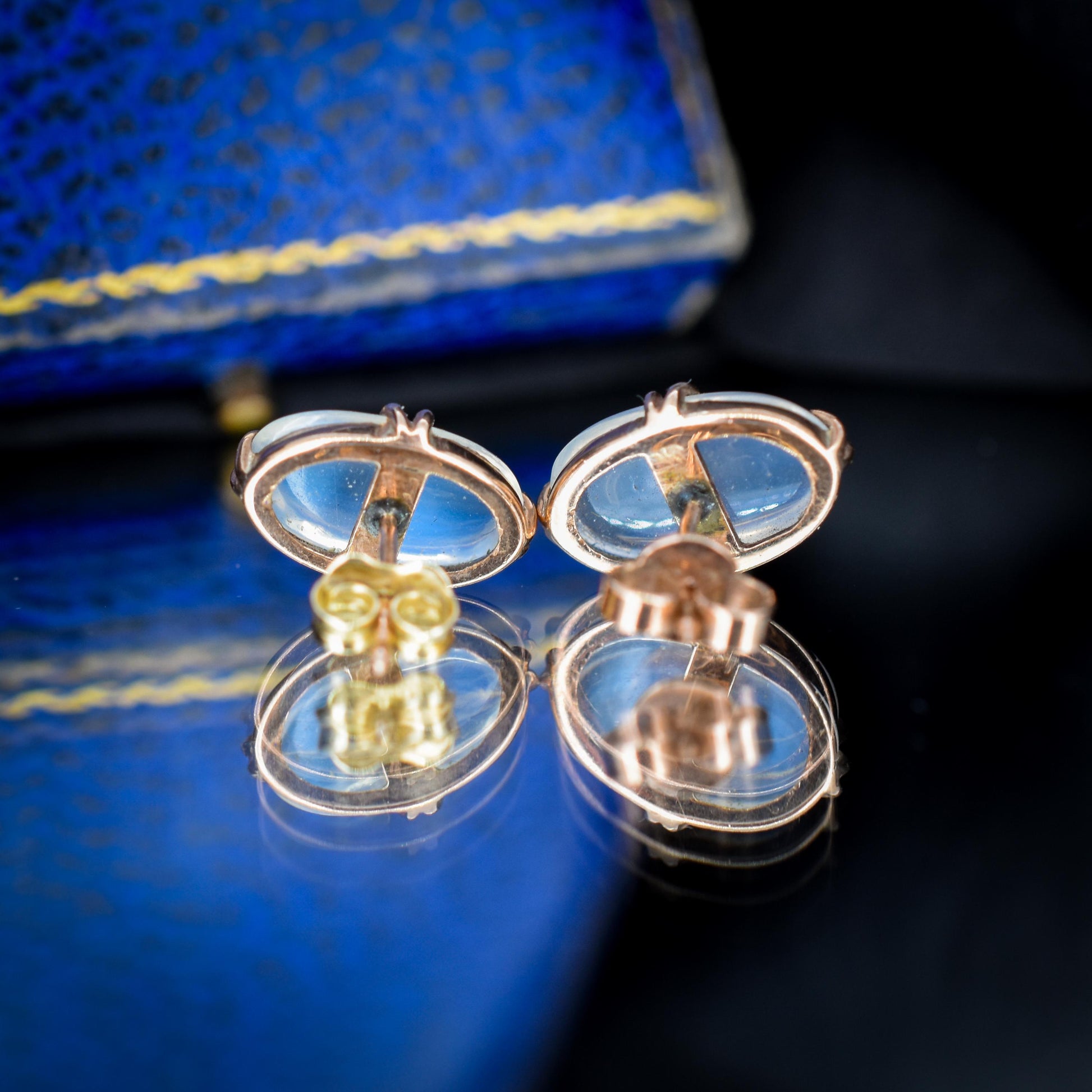 Antique 4.38ct Moonstone Oval 9ct Gold Stud Earrings (Studs)