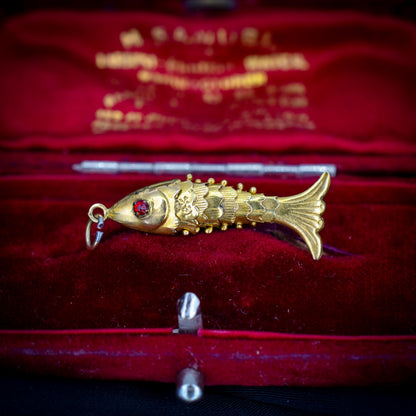Vintage 14ct Yellow Gold Articulated Fish Charm