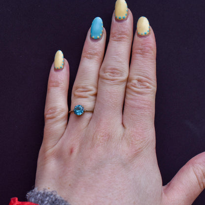 Vintage Blue Zircon Round Solitaire 9ct Gold Ring | Art Deco