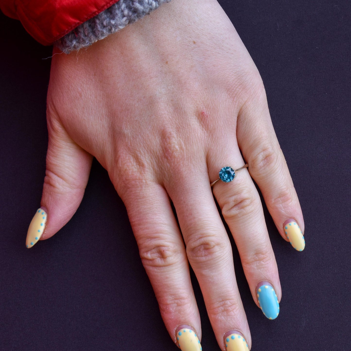 Vintage Blue Zircon Round Solitaire 9ct Gold Ring | Art Deco