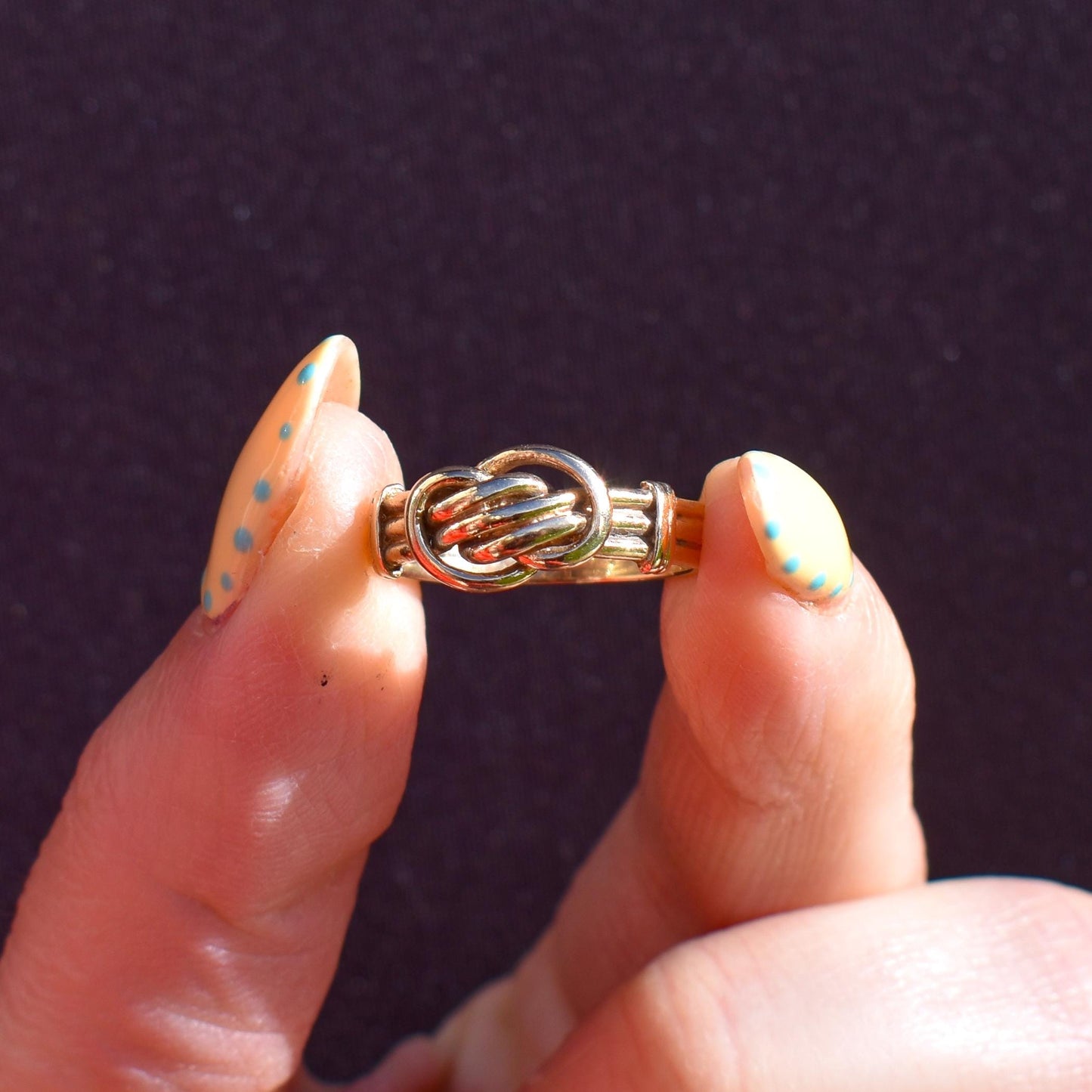 Vintage '1993' Lovers Knot 9ct Gold Ring Band