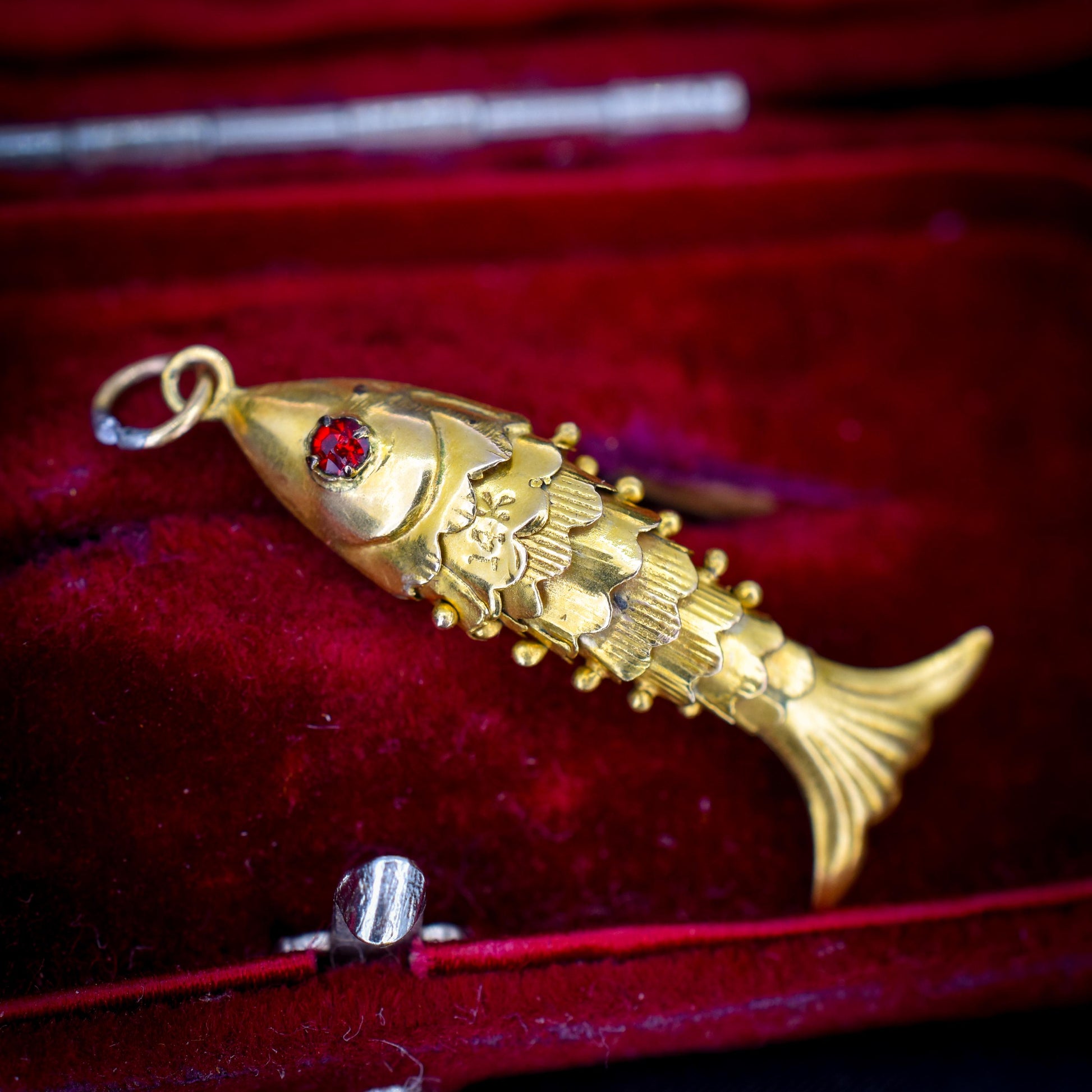 Vintage 14ct Yellow Gold Articulated Fish Charm