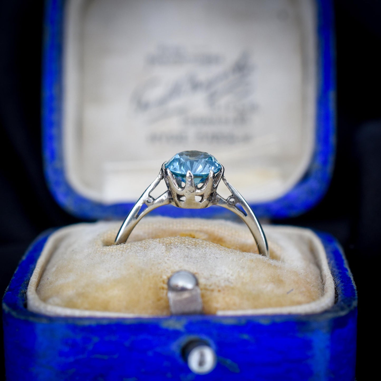 Vintage Blue Zircon Round Solitaire 9ct Gold Ring | Art Deco