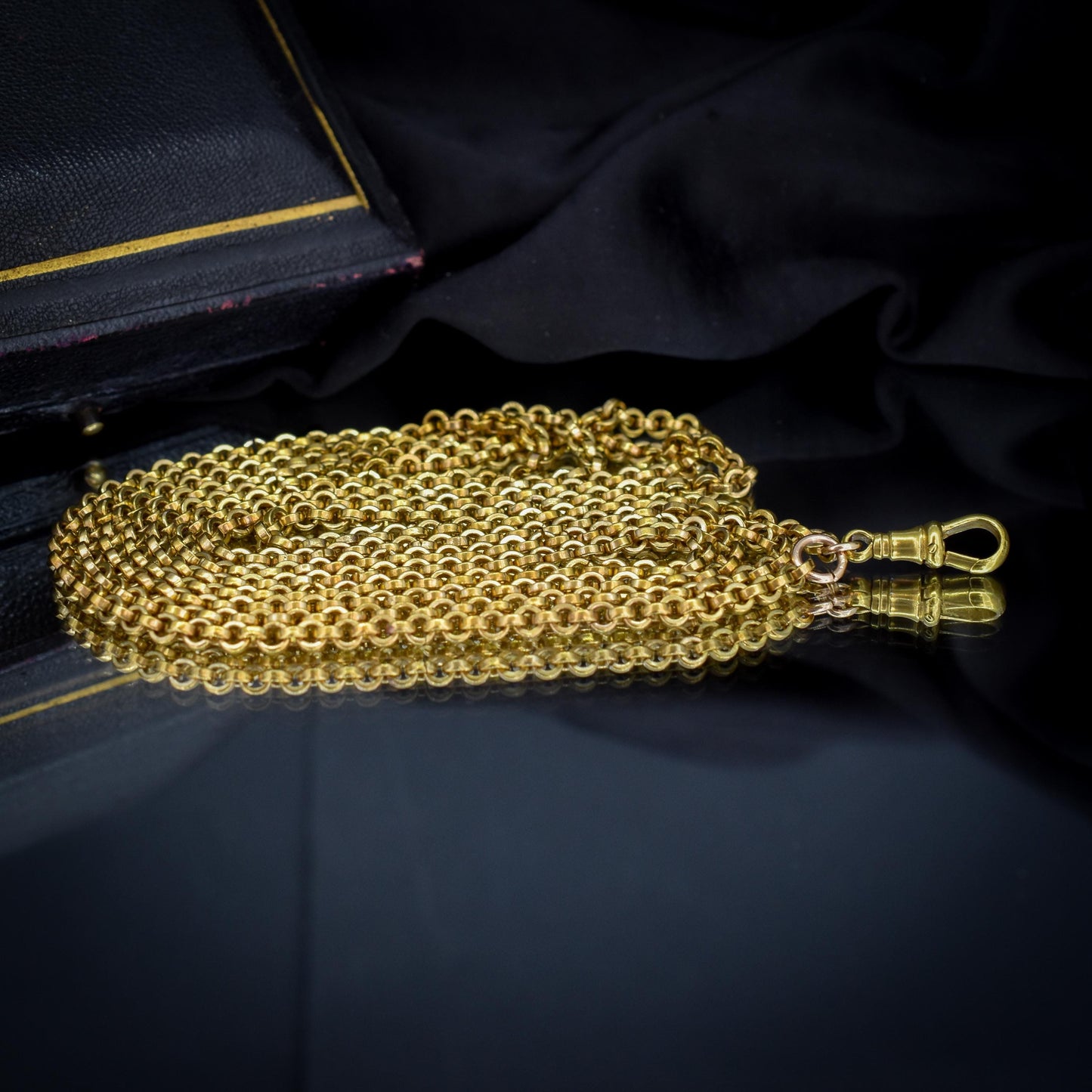 Antique Rolled Gold Rolo Link Guard Chain Necklace with Dog Clip | 52"