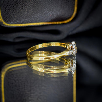 Vintage Diamond Cluster Daisy 18ct Yellow Gold Ring