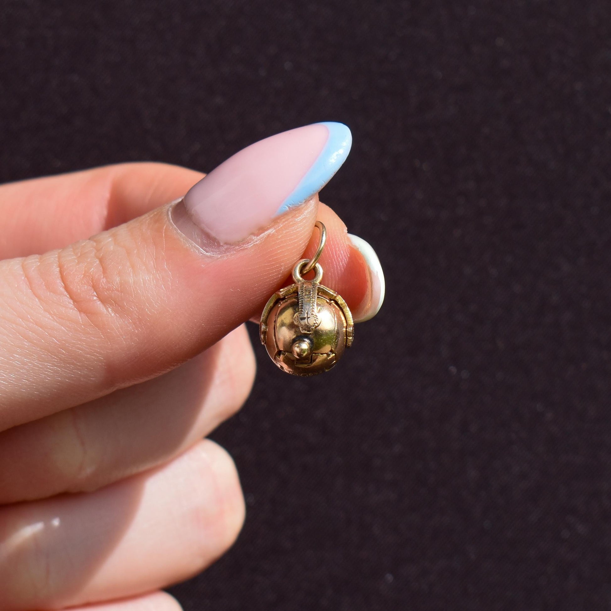 Vintage 9ct Gold Small Tiny Masonic Ball Charm Pendant