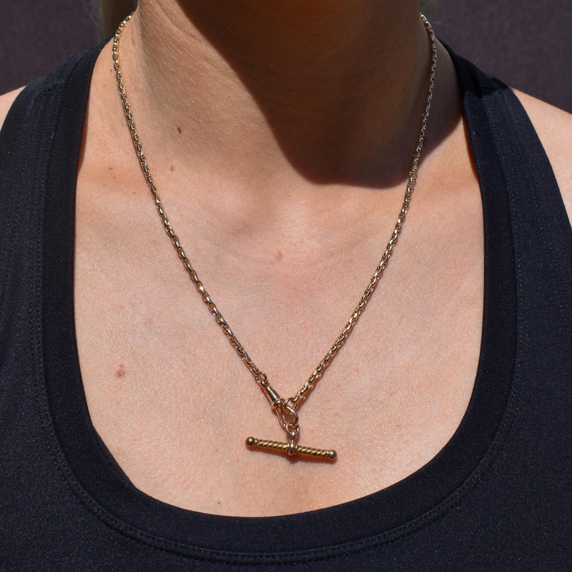 Antique 9ct Gold Fancy Twisted T-Bar Pendant Charm